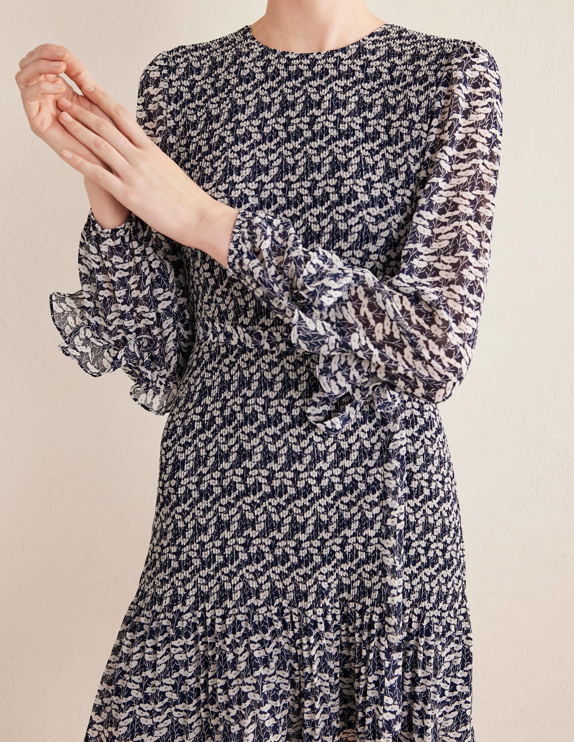 Mini-robe plissée-Bleu marine foncé, motif Poppy Vine - Image 2