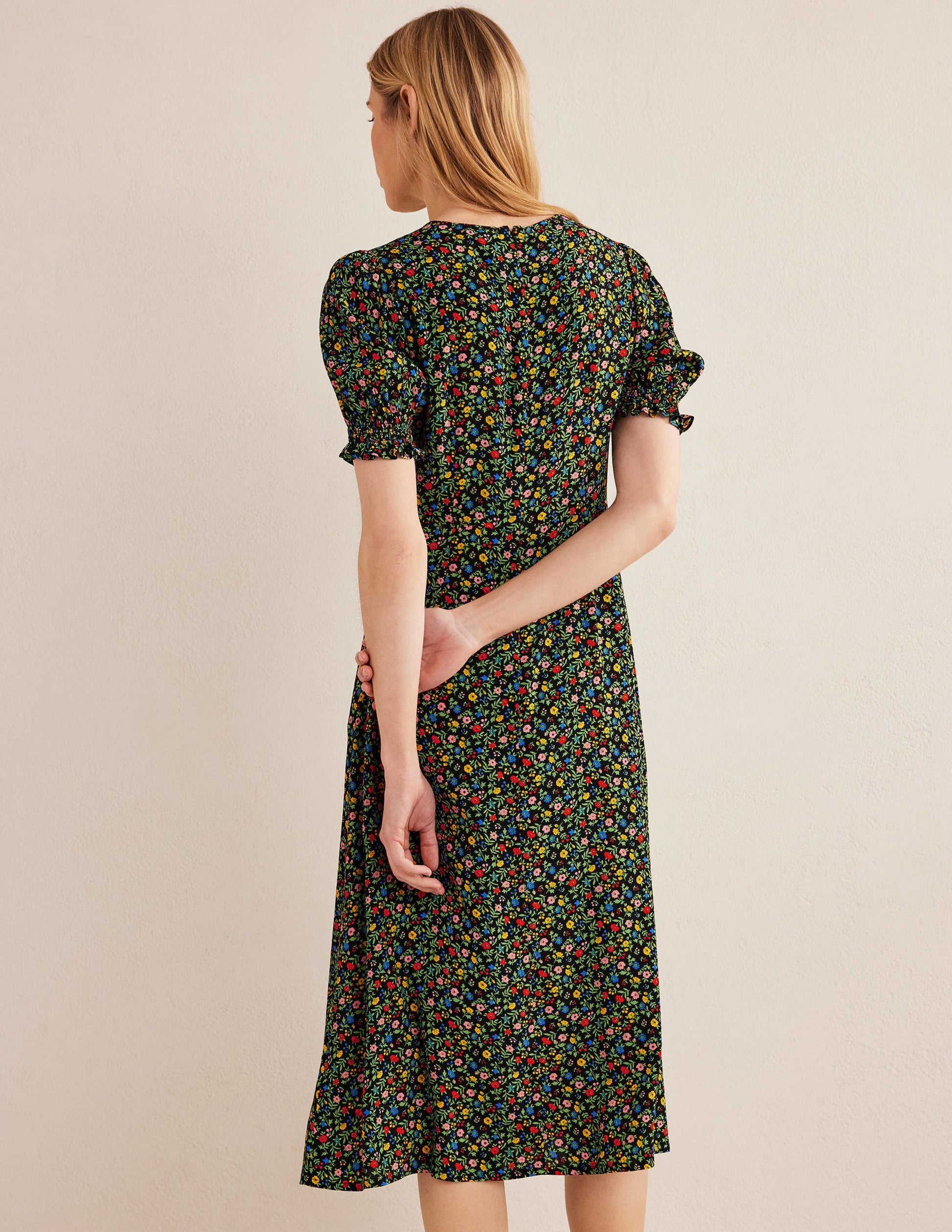 Robe midi style 40s Corinne-Noir, motif Petal Foliage-3