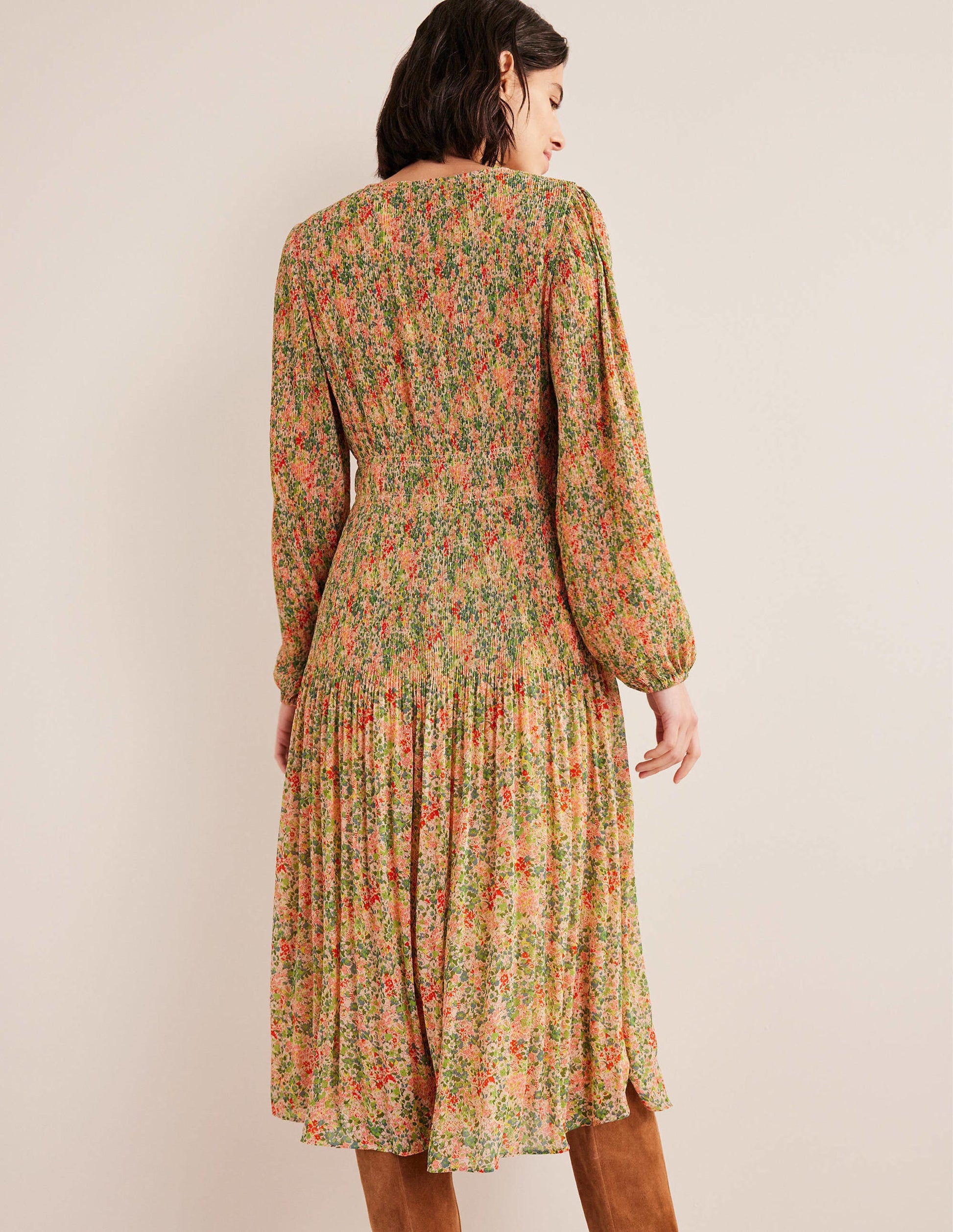 V-neck Plisse Midi Dress-Popcorn, Gardenia Petal-3