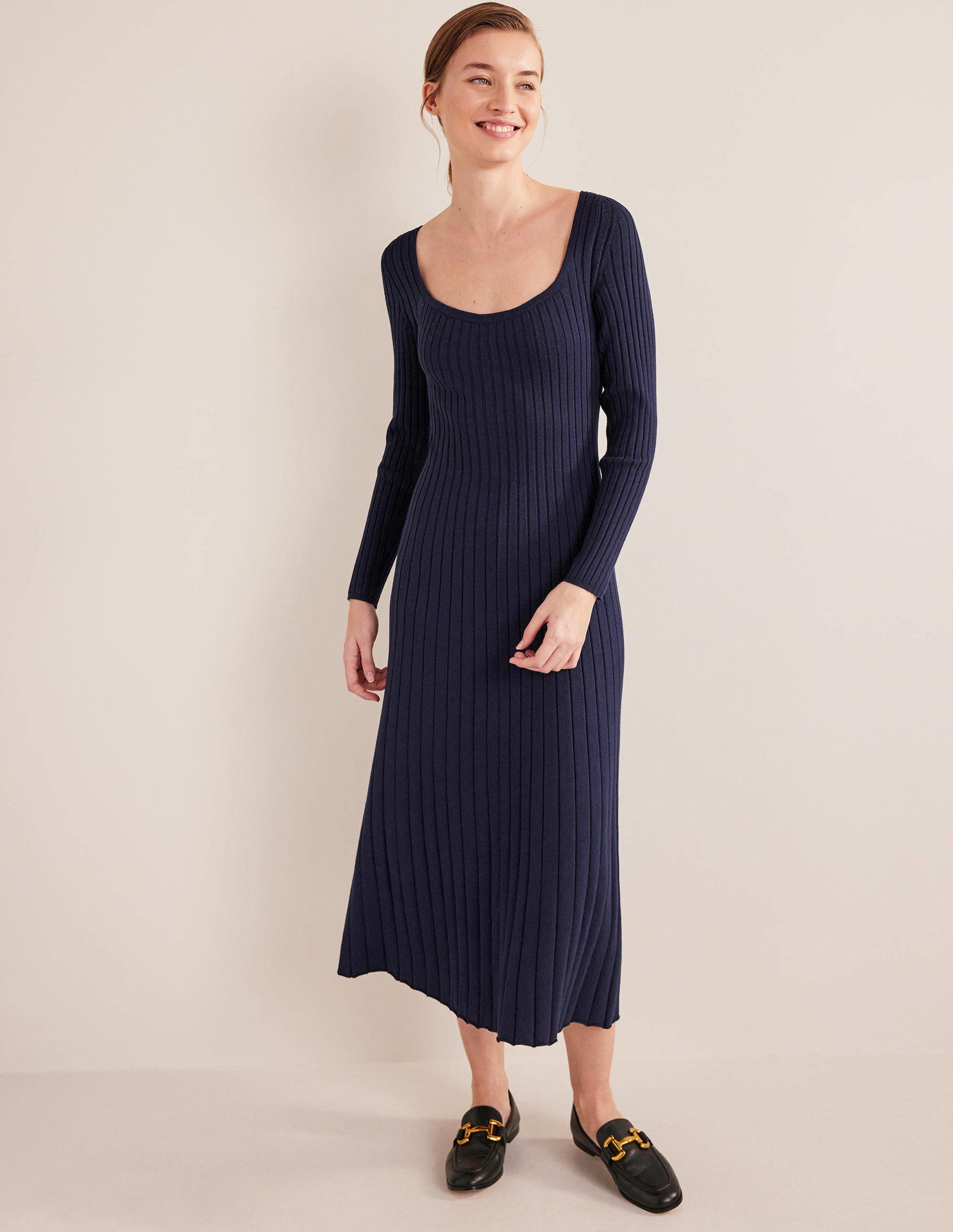 Robe côtelée à col U-Bleu marine-4