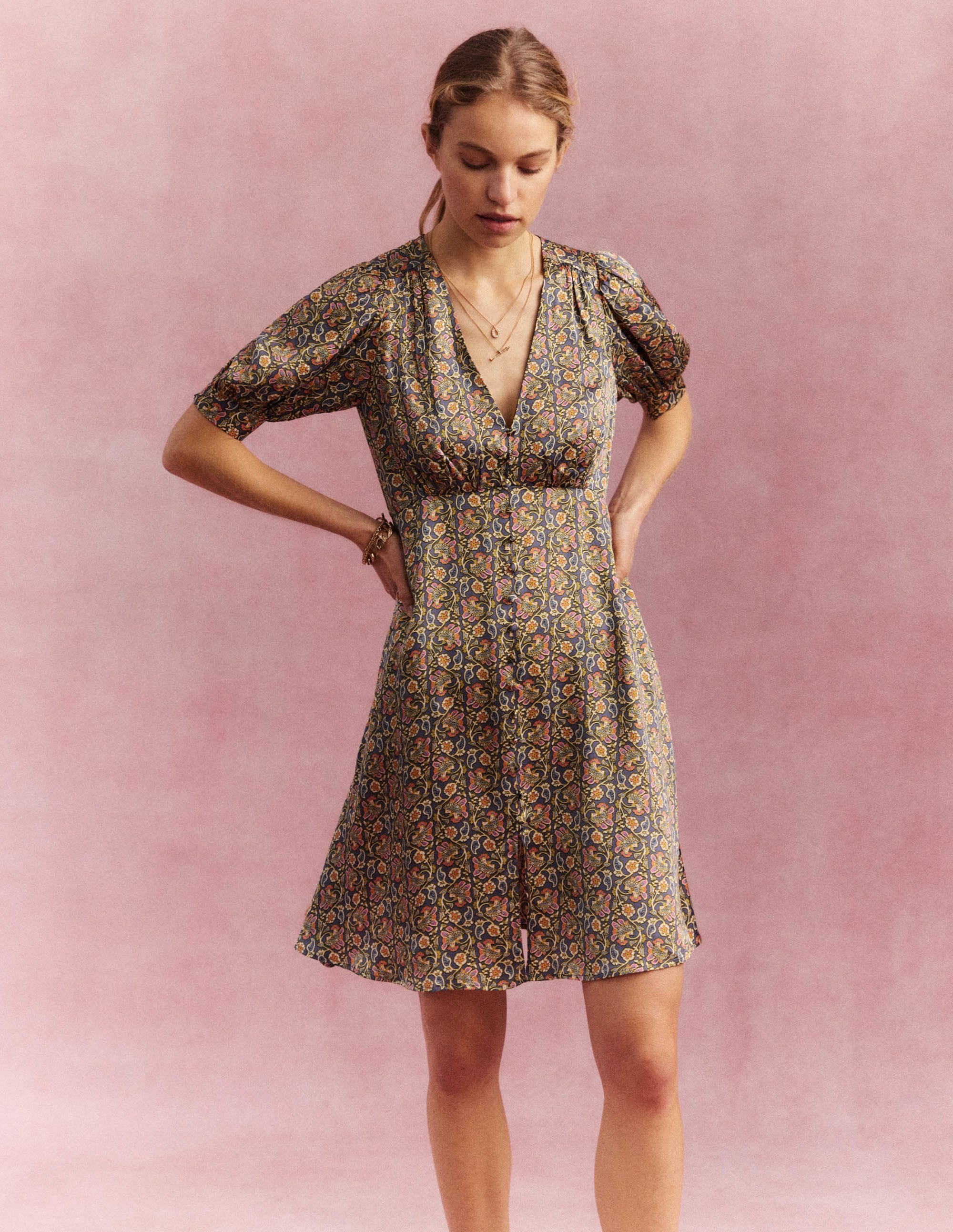 Robe style 40s en satin-Ombre nocturne, motif Block Paisley - Image 5