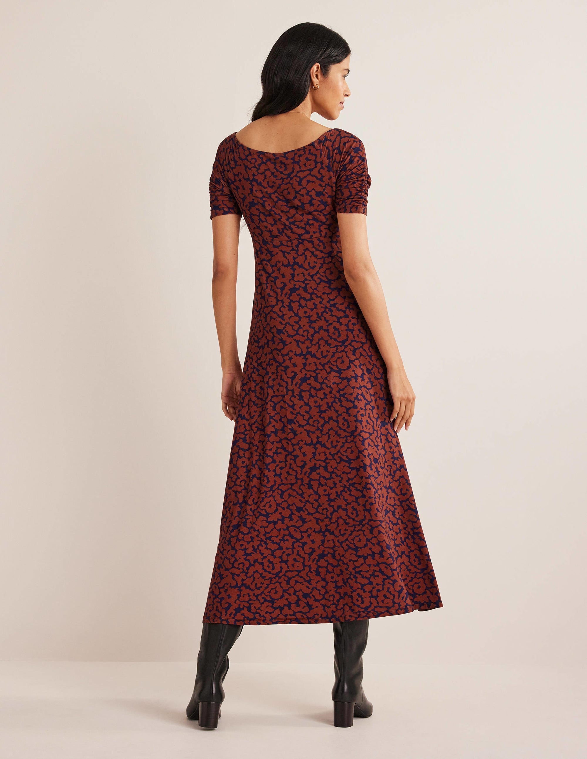 Gerafftes Midikleid aus Jersey-Bratapfel, Abstraktes Camouflagemuster - Image 3
