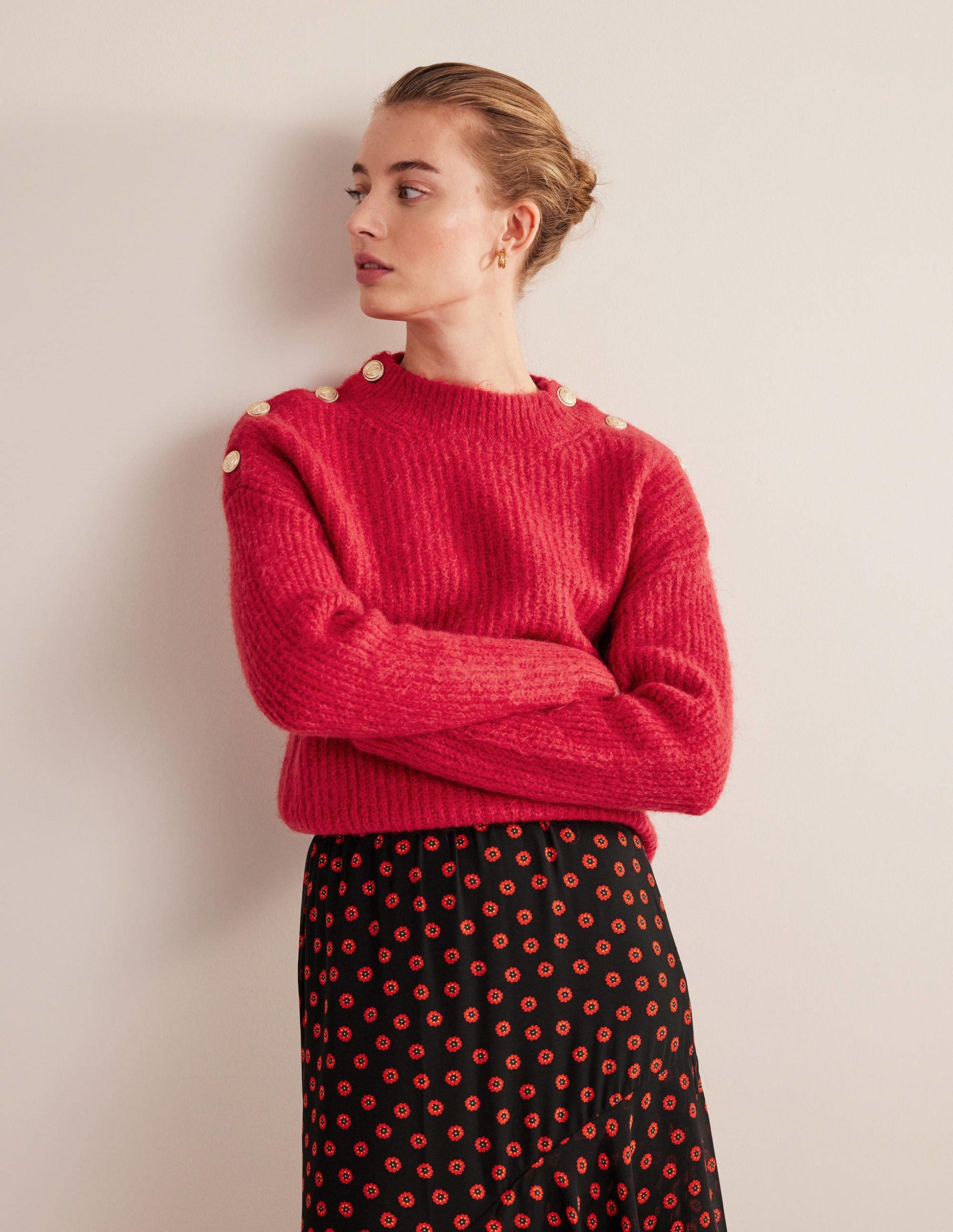 Rippstrickpullover mit Knöpfen an der Schulter-Rubinrot-2
