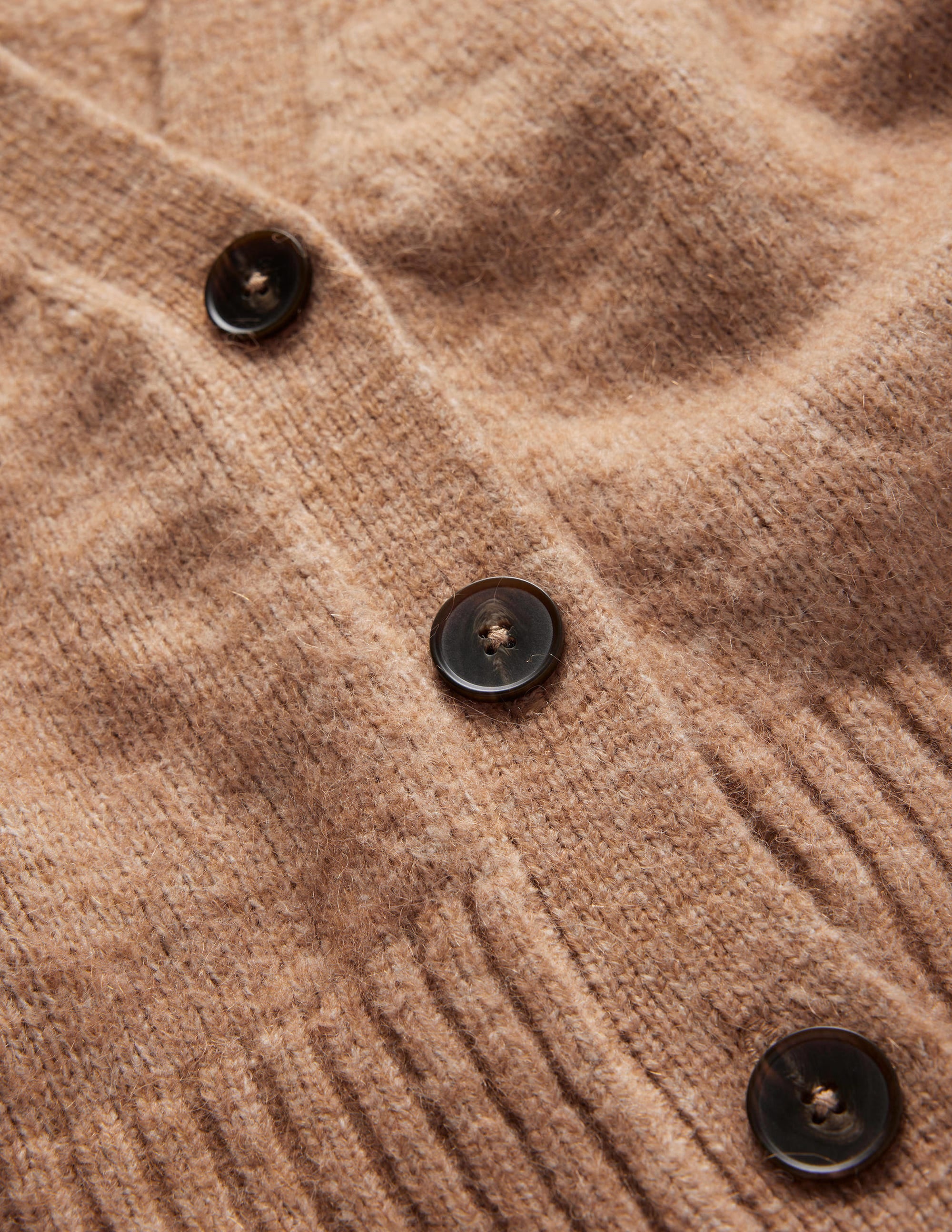Kurz geschnittener Cardigan mit V-Ausschnitt-Kamelbraun Melange - Image 7