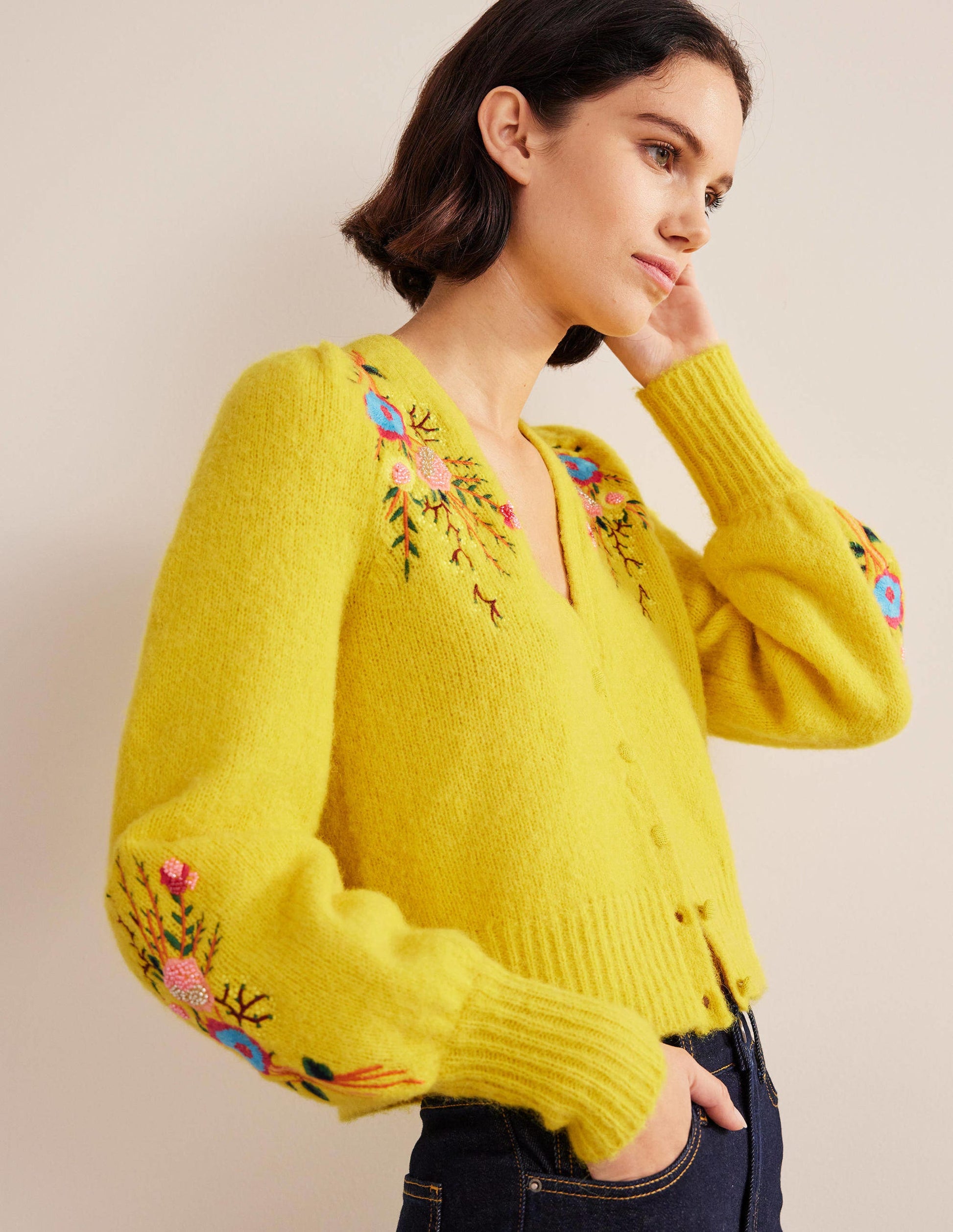 Blumiger Cardigan mit Stickerei-Maisgelb, Filigranes Blumenmuster-1