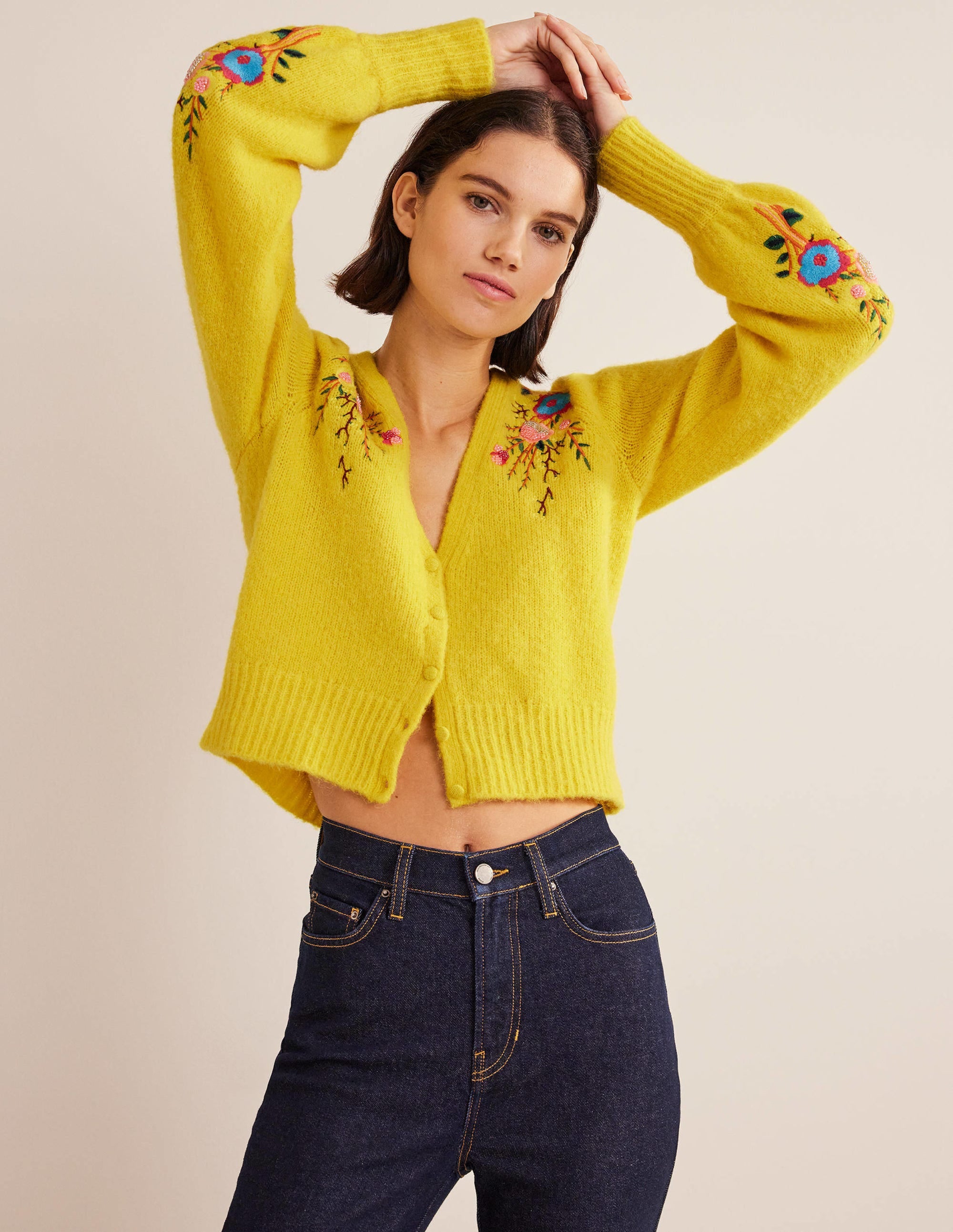 Blumiger Cardigan mit Stickerei-Maisgelb, Filigranes Blumenmuster - Image 4