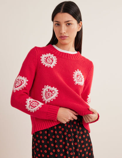 Grobstrick-Pullover mit Stickerei-Erdbeerkuchenrot