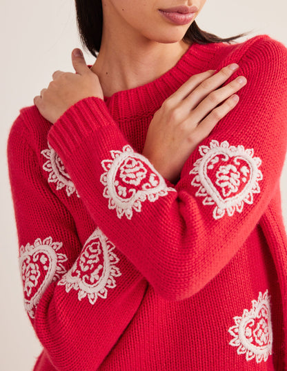 Grobstrick-Pullover mit Stickerei-Erdbeerkuchenrot