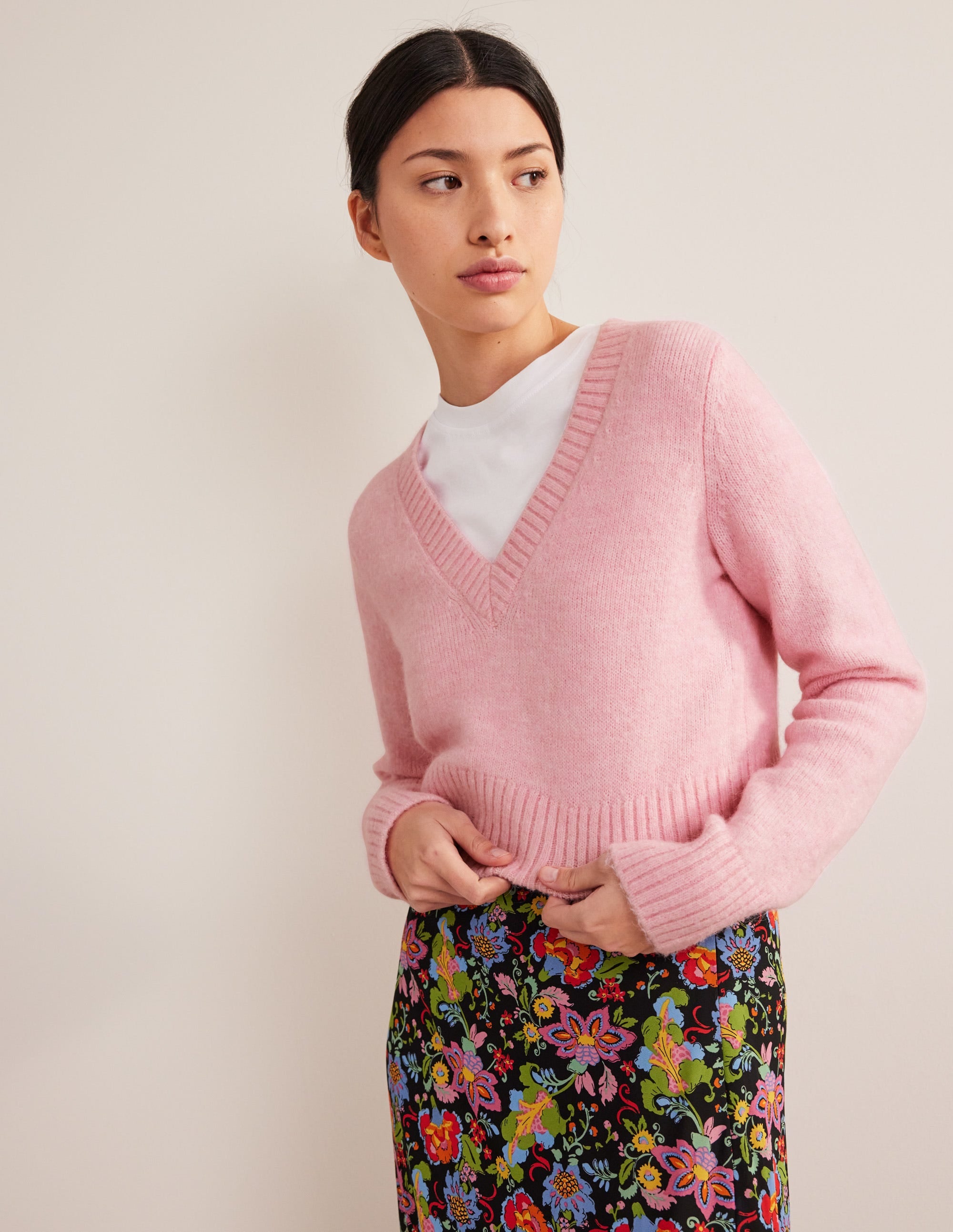 Kurz geschnittener Pullover mit V-Ausschnitt-Cameo-Rosa - Image 1