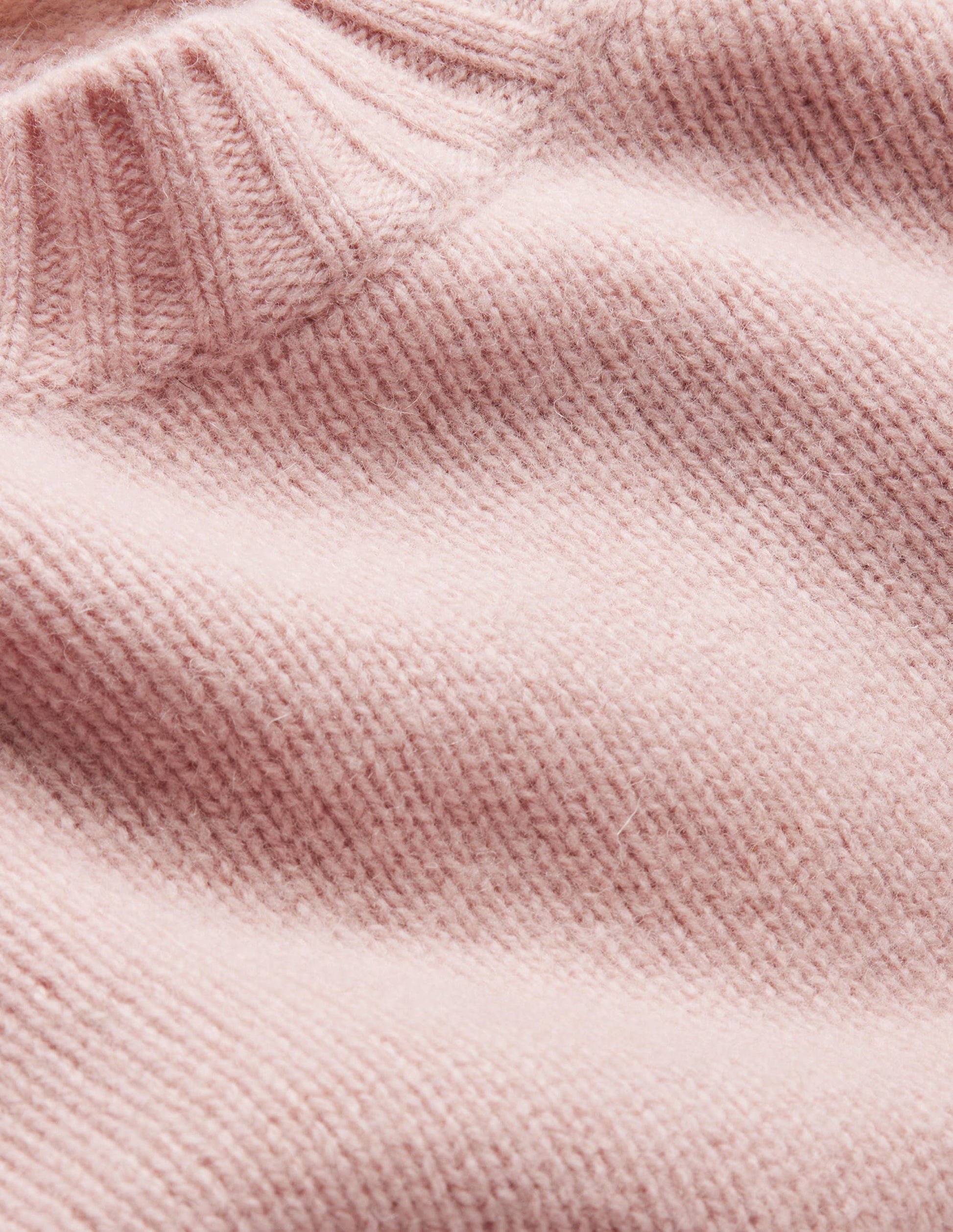 Brushed Wool Cropped Jumper-Chalky Pink-7