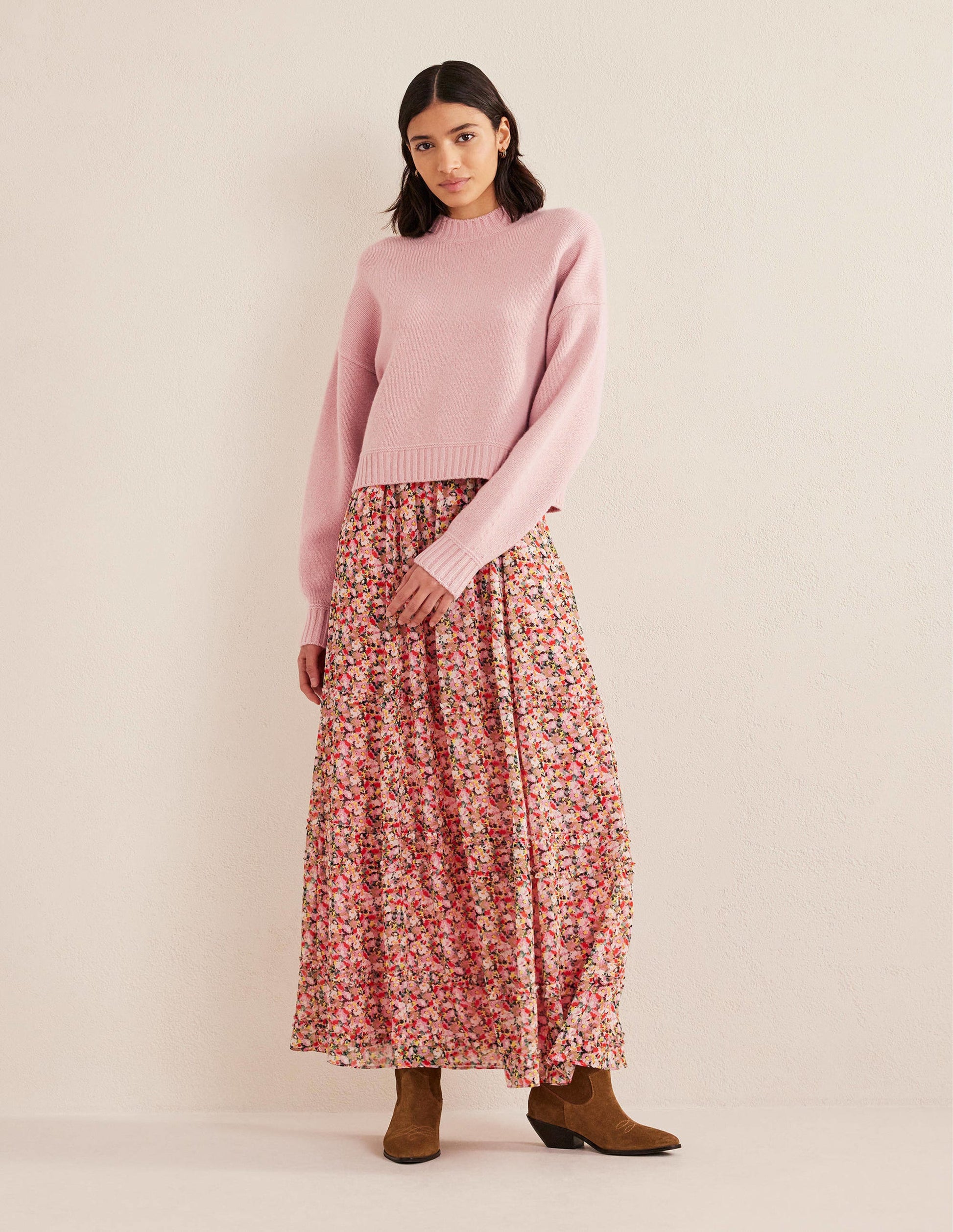 Brushed Wool Cropped Jumper-Chalky Pink-4