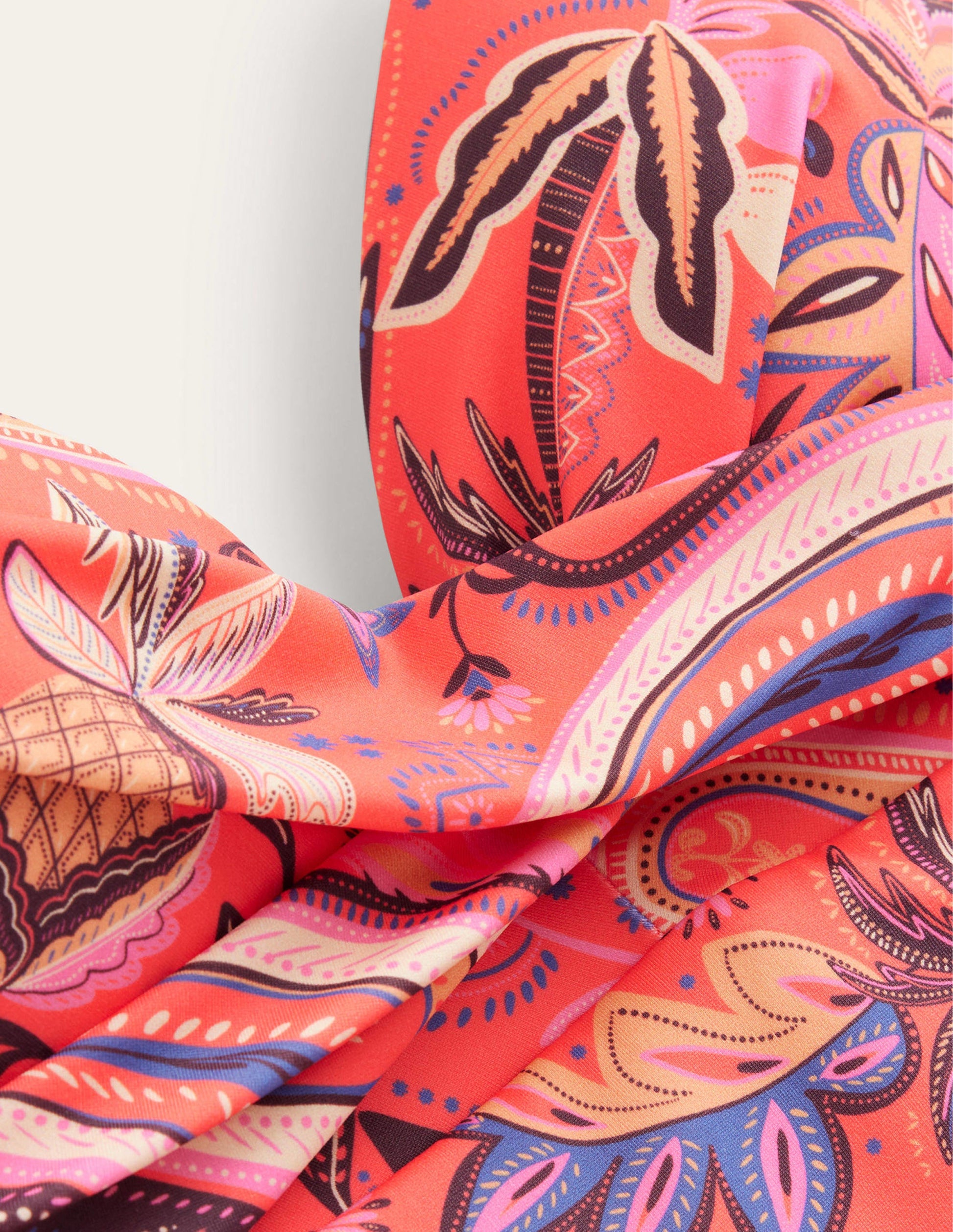 Capri Badeanzug in Körbchengröße-Korallenrot, Paradies-Paisleymuster-3