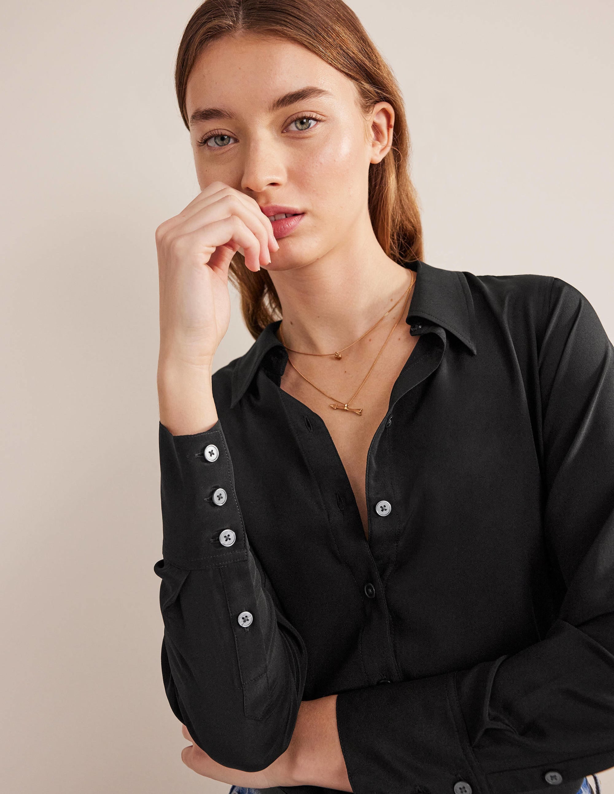 Nouvelle chemise en soie-Noir - Image 2
