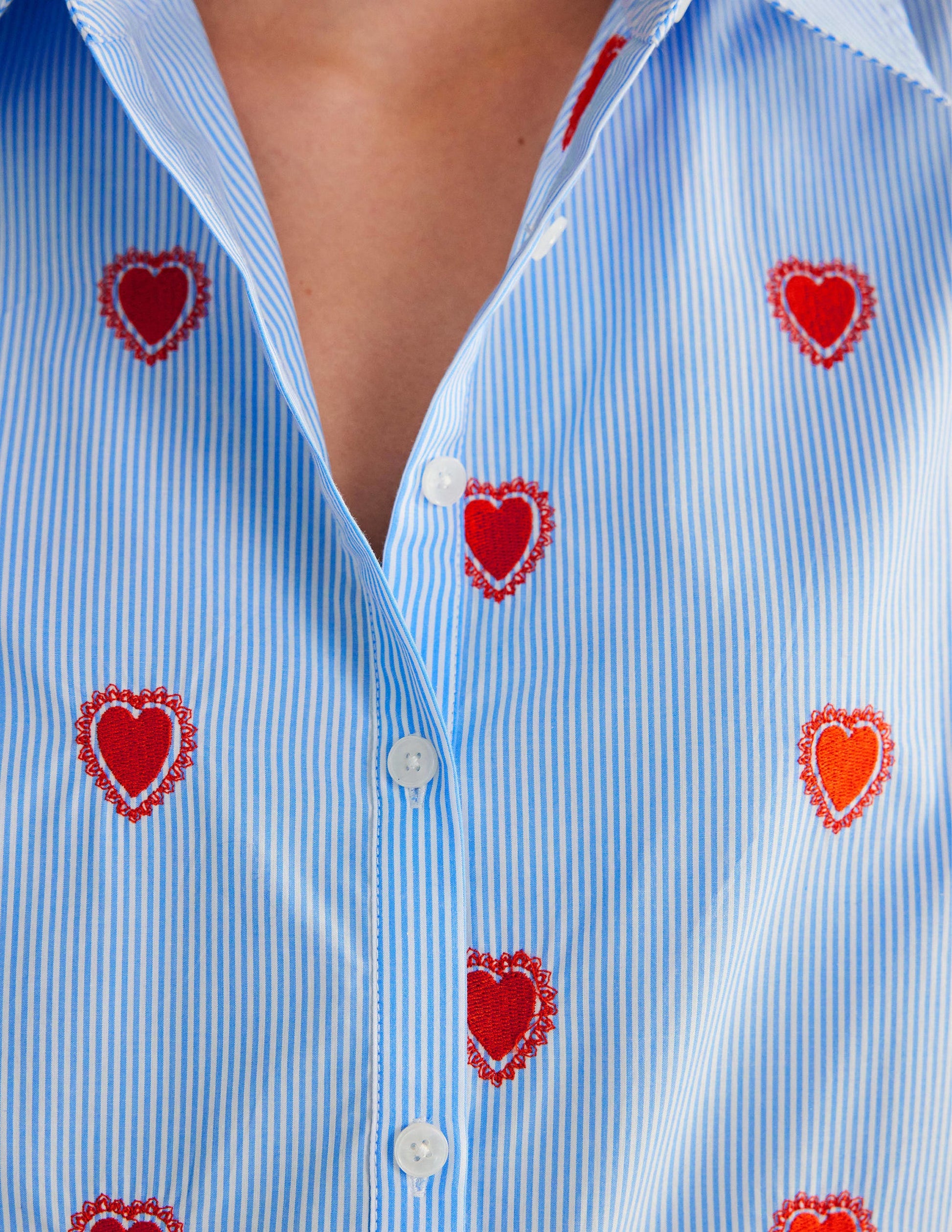 Chemise décontractée brodée-Cœur, rayé style coutil-4