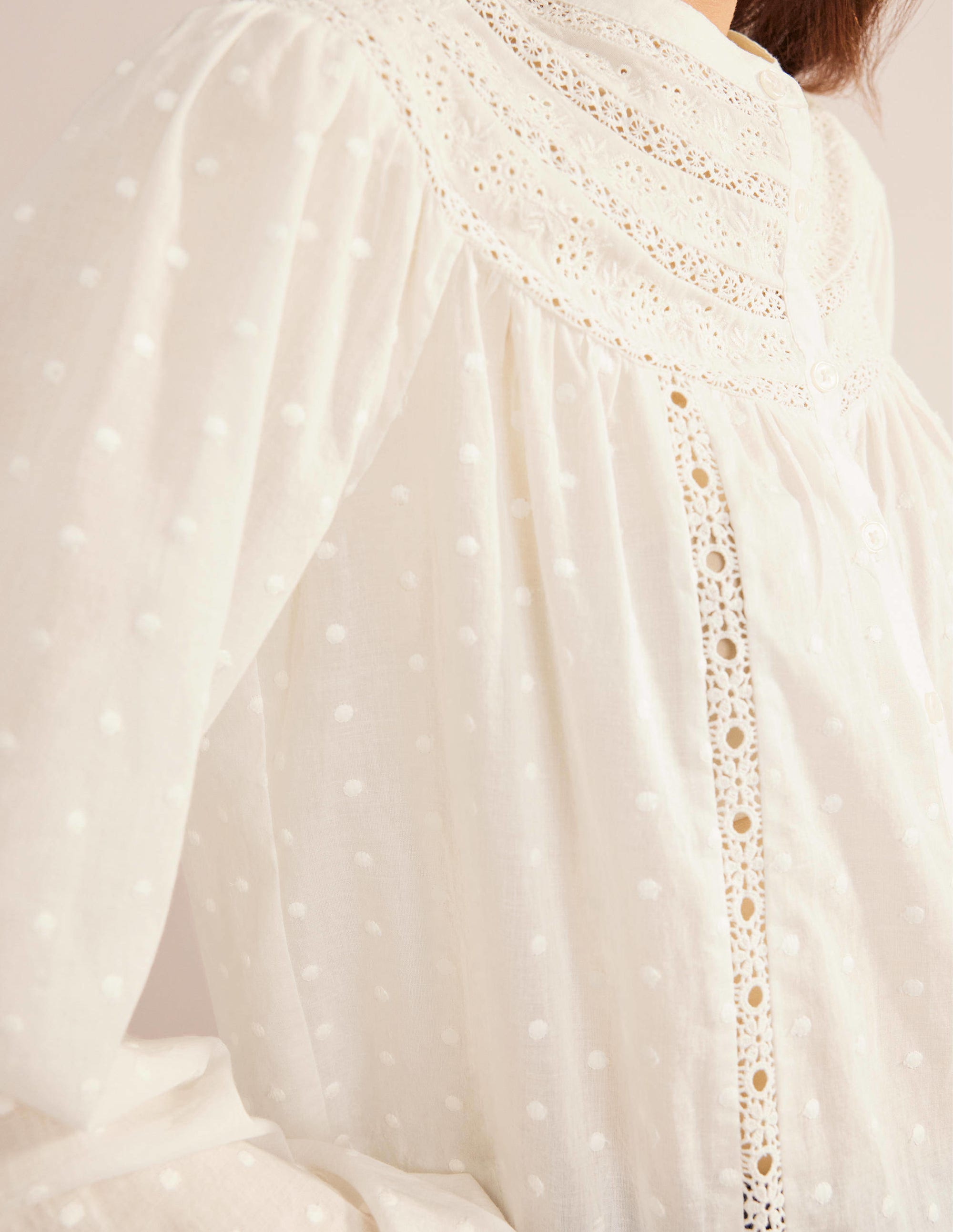 Statement-Bluse mit Spitzenborte-Naturweiß - Image 2