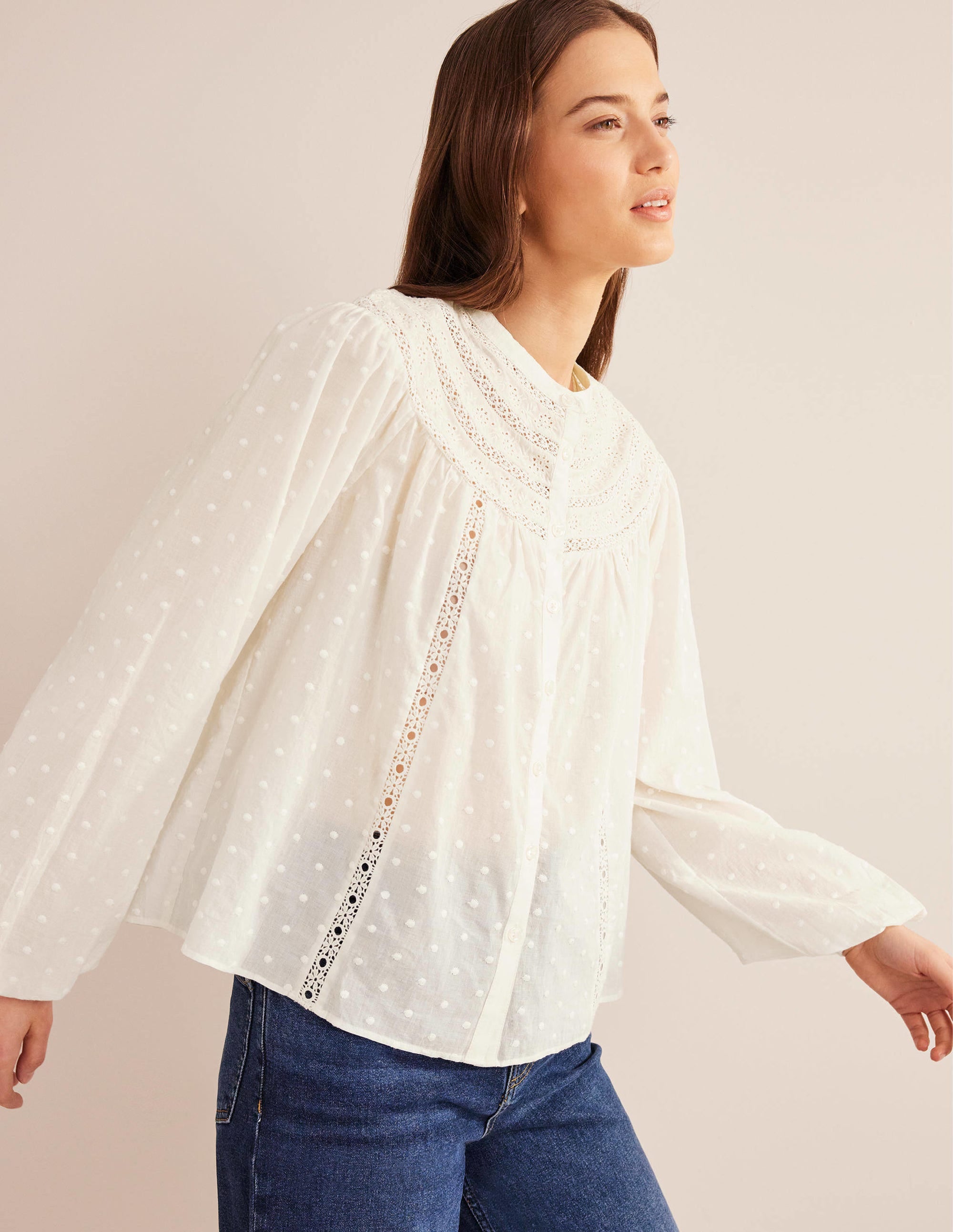 Statement-Bluse mit Spitzenborte-Naturweiß - Image 4