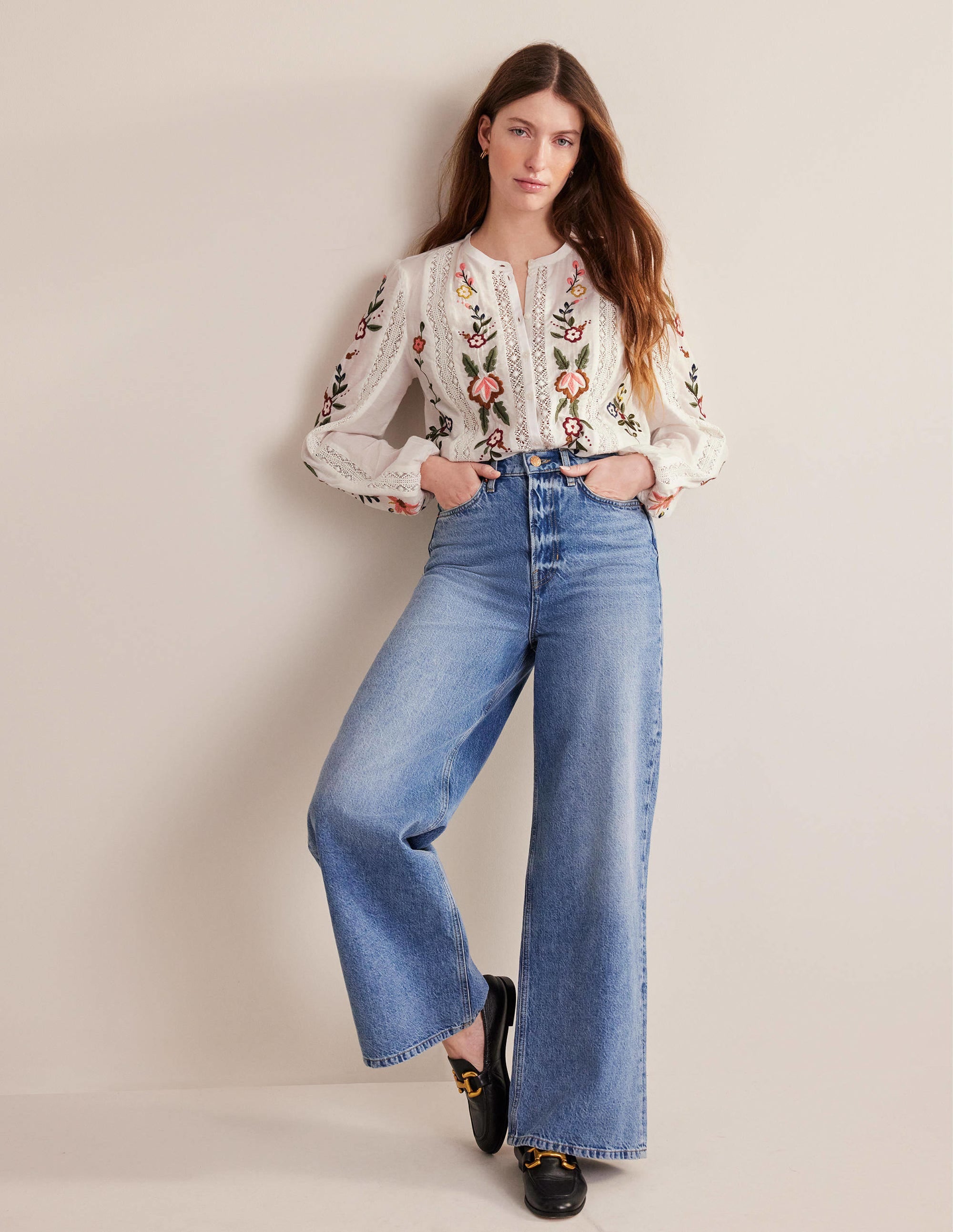 Floral Embroidered Blouse-White - Image 4