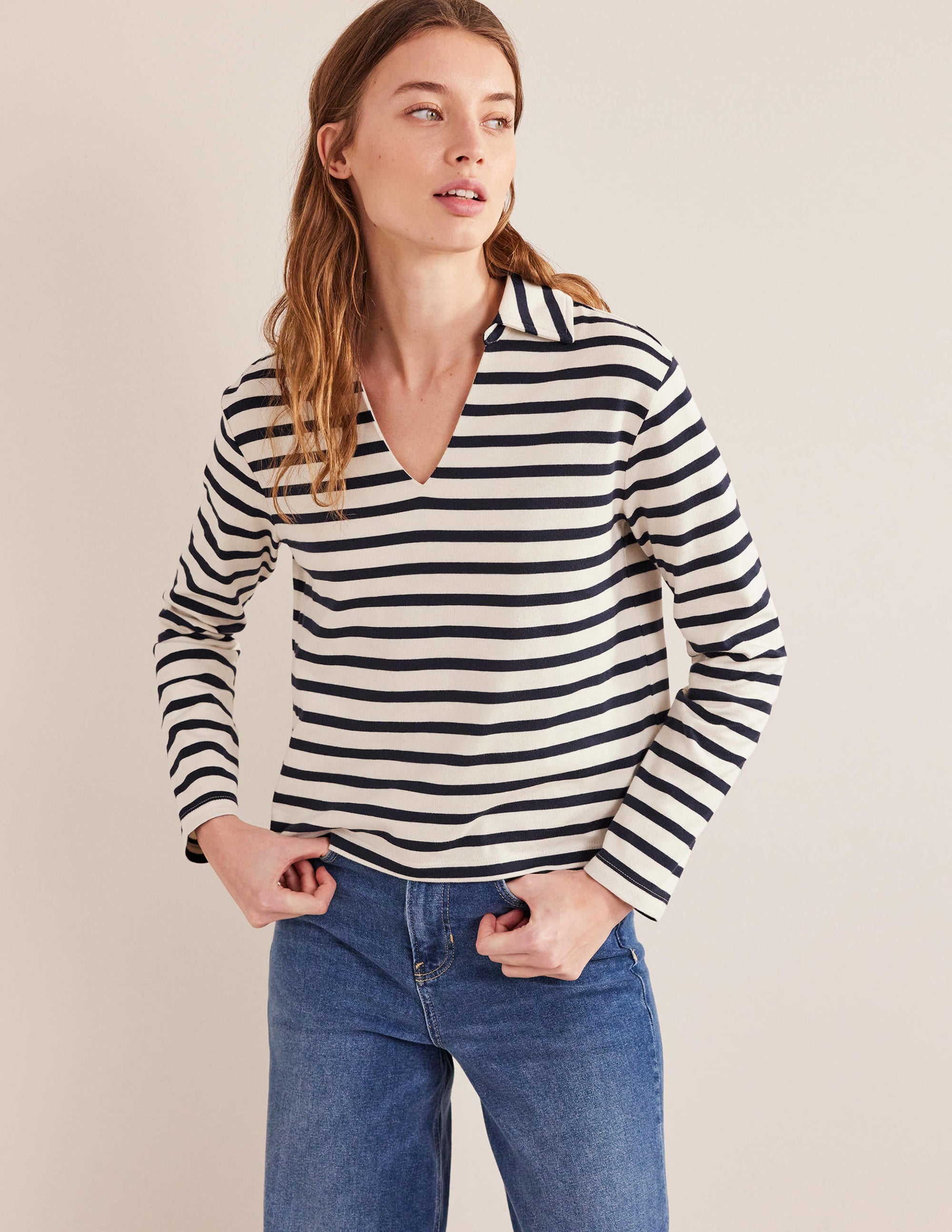 Gestreiftes Oberteil mit gekerbtem Ausschnitt-Naturweiß/Navy, Gestreift - Image 1
