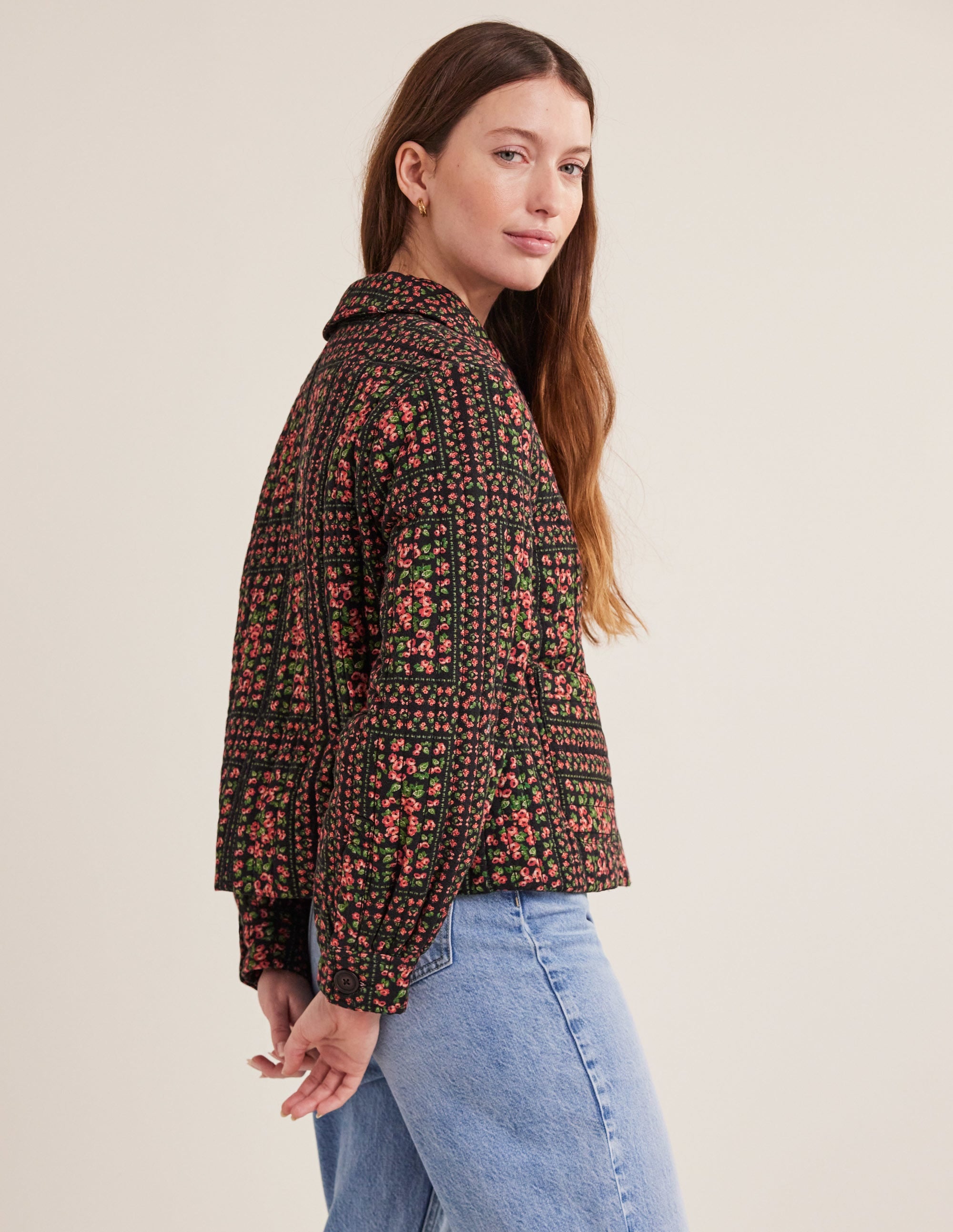 Gemusterte Steppjacke-Schwarz, Muster - Image 4