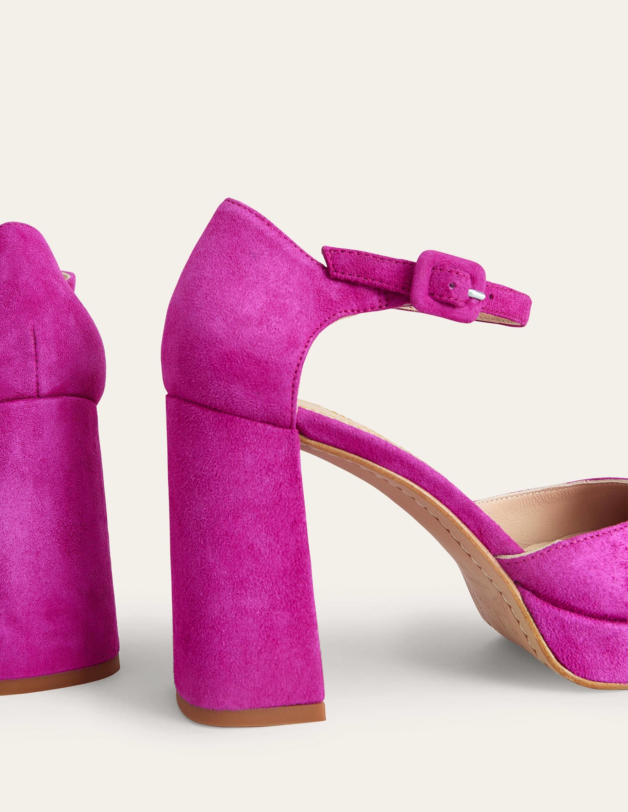 Chaussures compensées à talons et bout fermé-Daim rose violette profond - Image 3