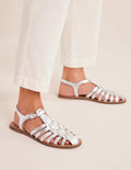 Traditionelle Fischersandalen-Silber