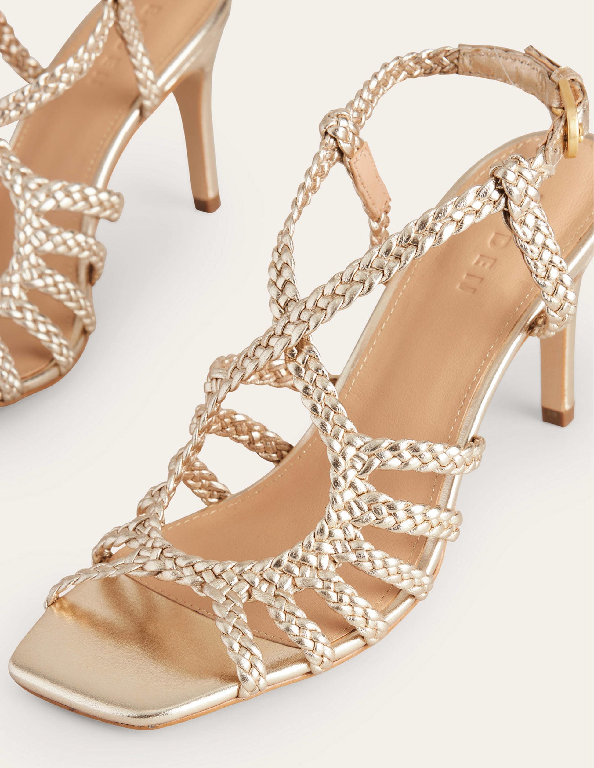 Absatzsandalen mit Webriemen-Gold-4