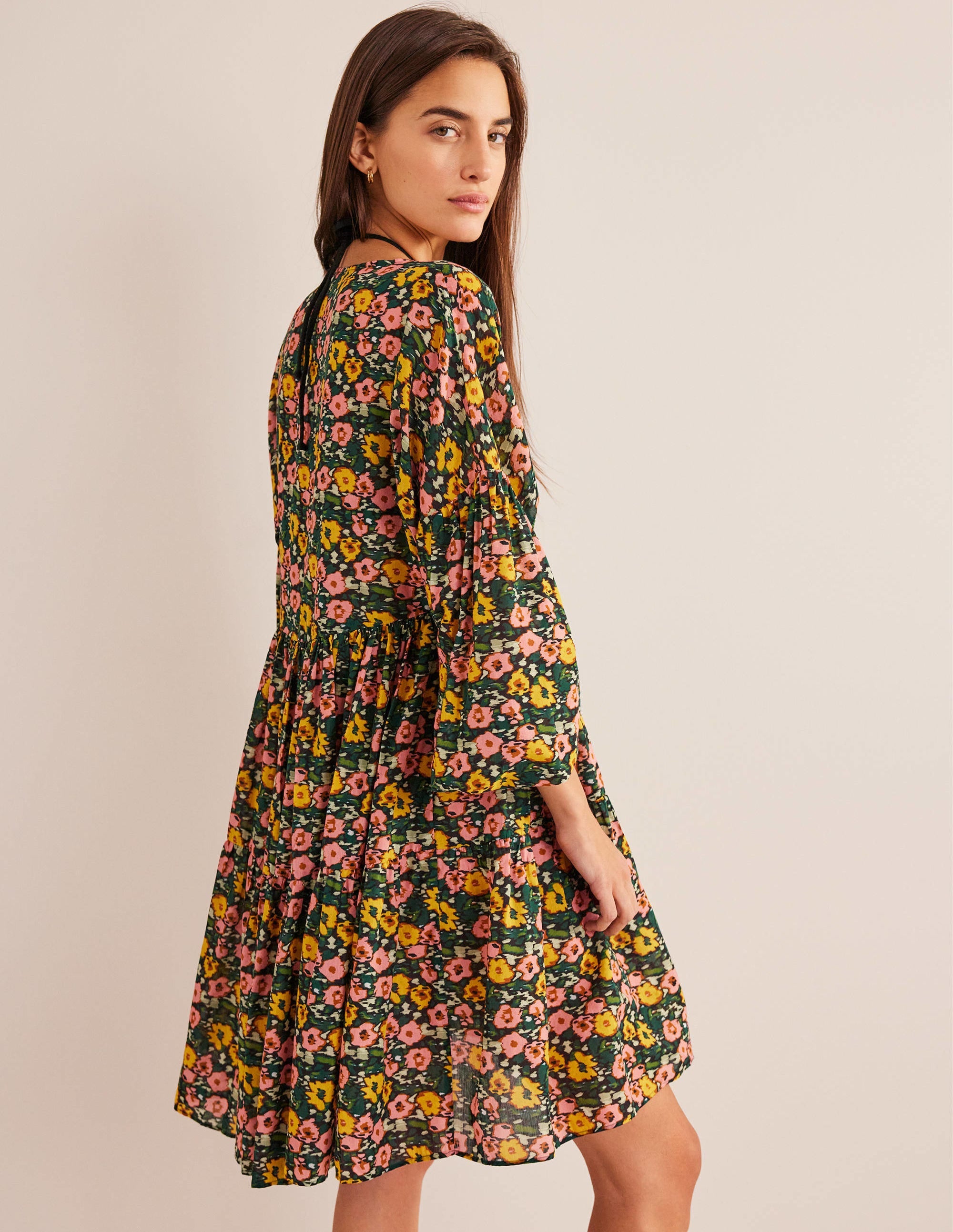 Relaxed Tiered Beach Dress-Emerald Night, Abstract Poppy - Image 5