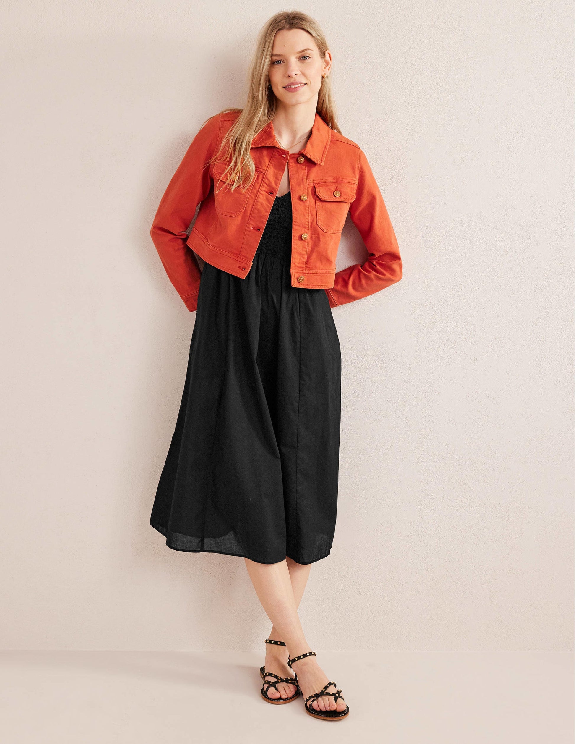 Midikleid mit gesmoktem Oberteil-Schwarz-4