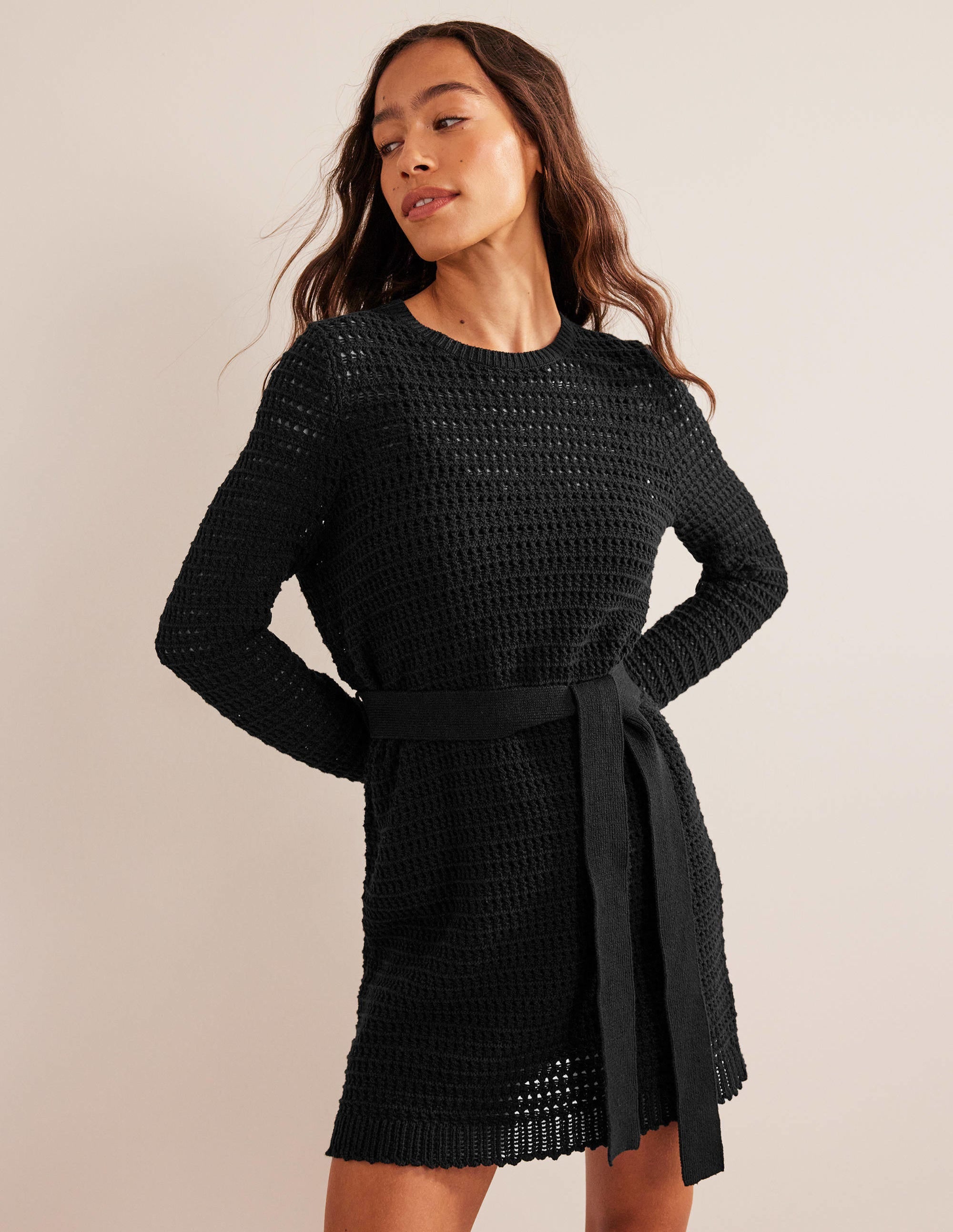 Strickkleid mit Häkeldetails-Schwarz - Image 1