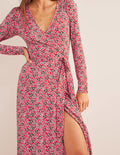 Maxi-Wickelkleid aus Jersey-Tomatenrot, Geschwungenes Kleemuster