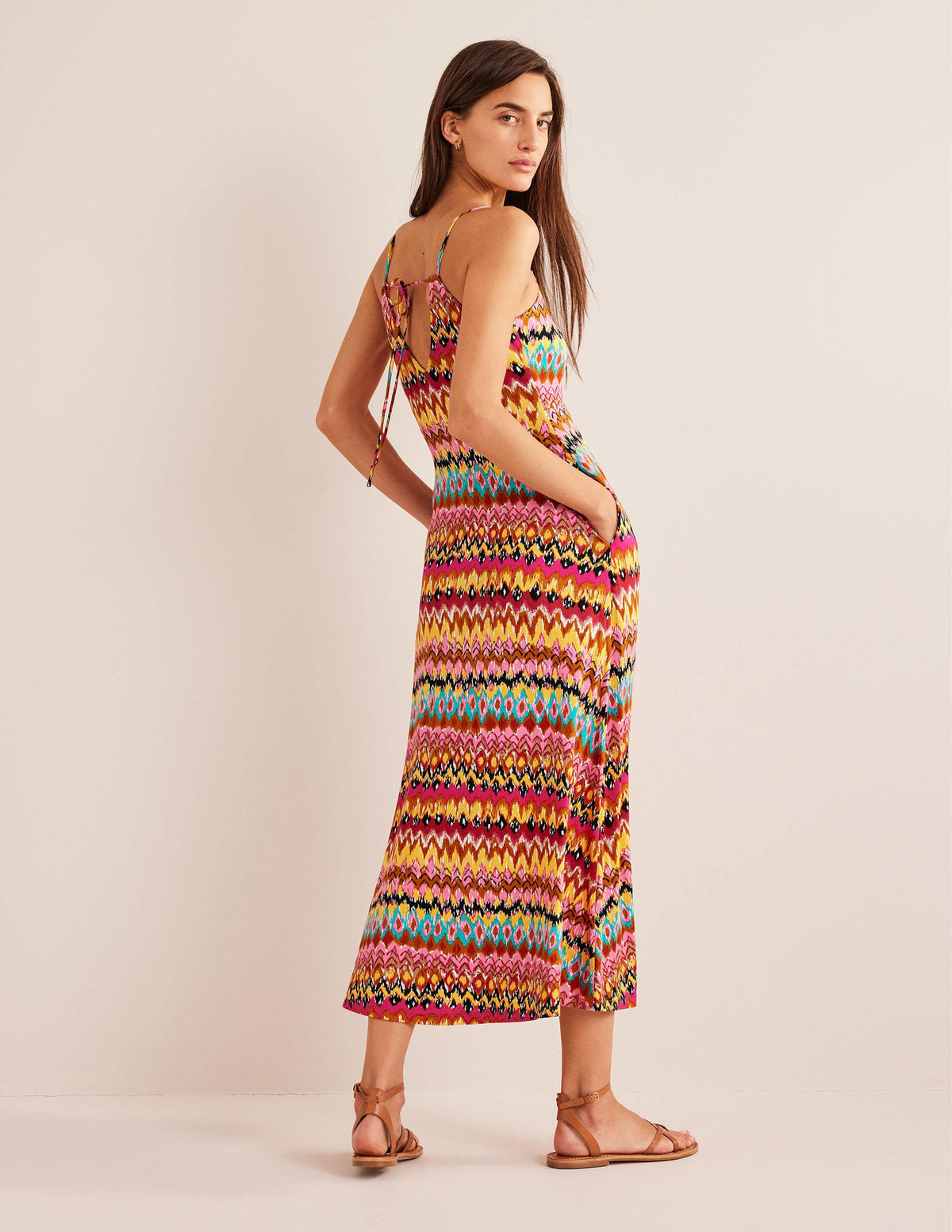 Träger-Maxikleid aus Jersey-Bunt, Strukturiertes Ikat - Image 3