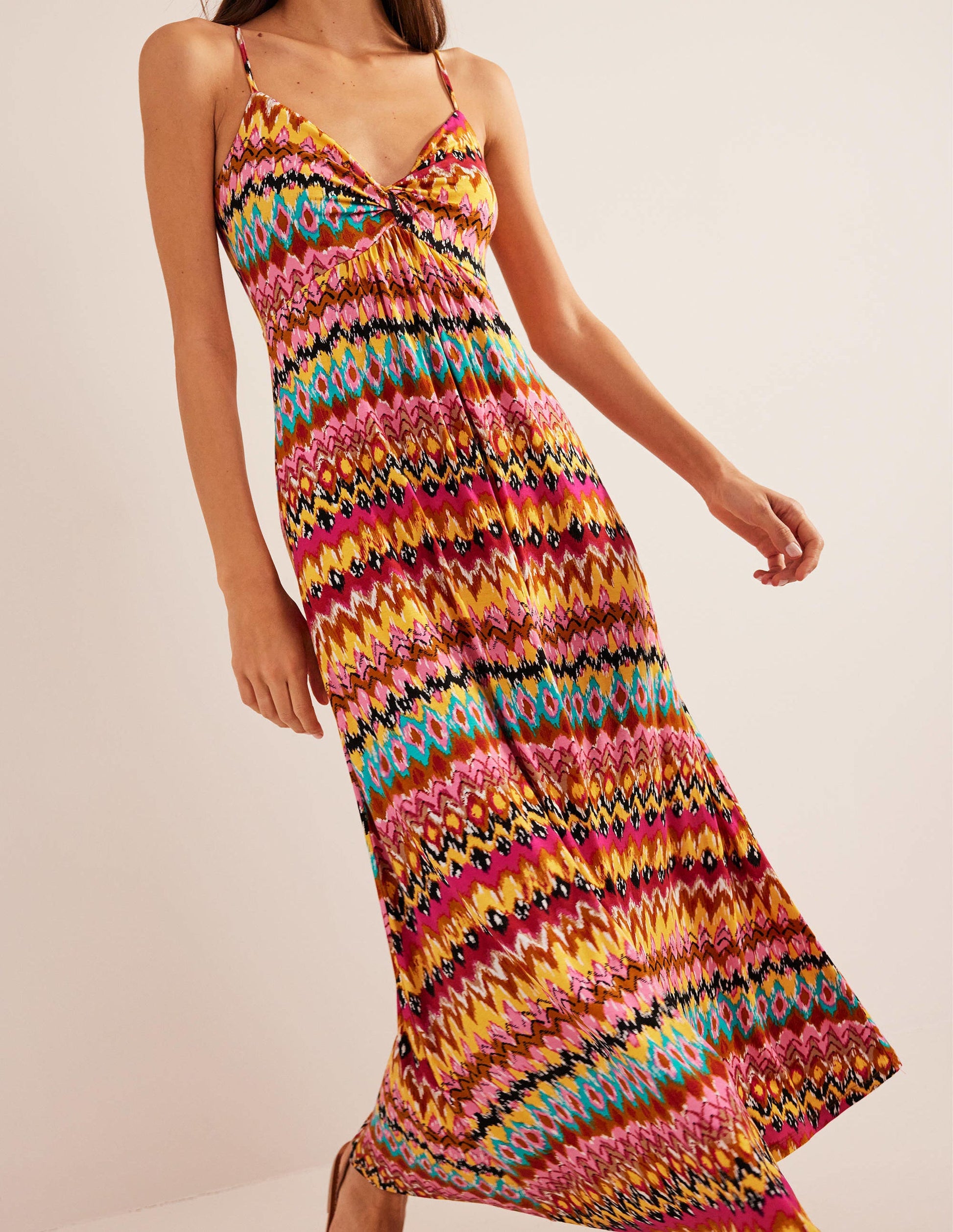 Träger-Maxikleid aus Jersey-Bunt, Strukturiertes Ikat-4