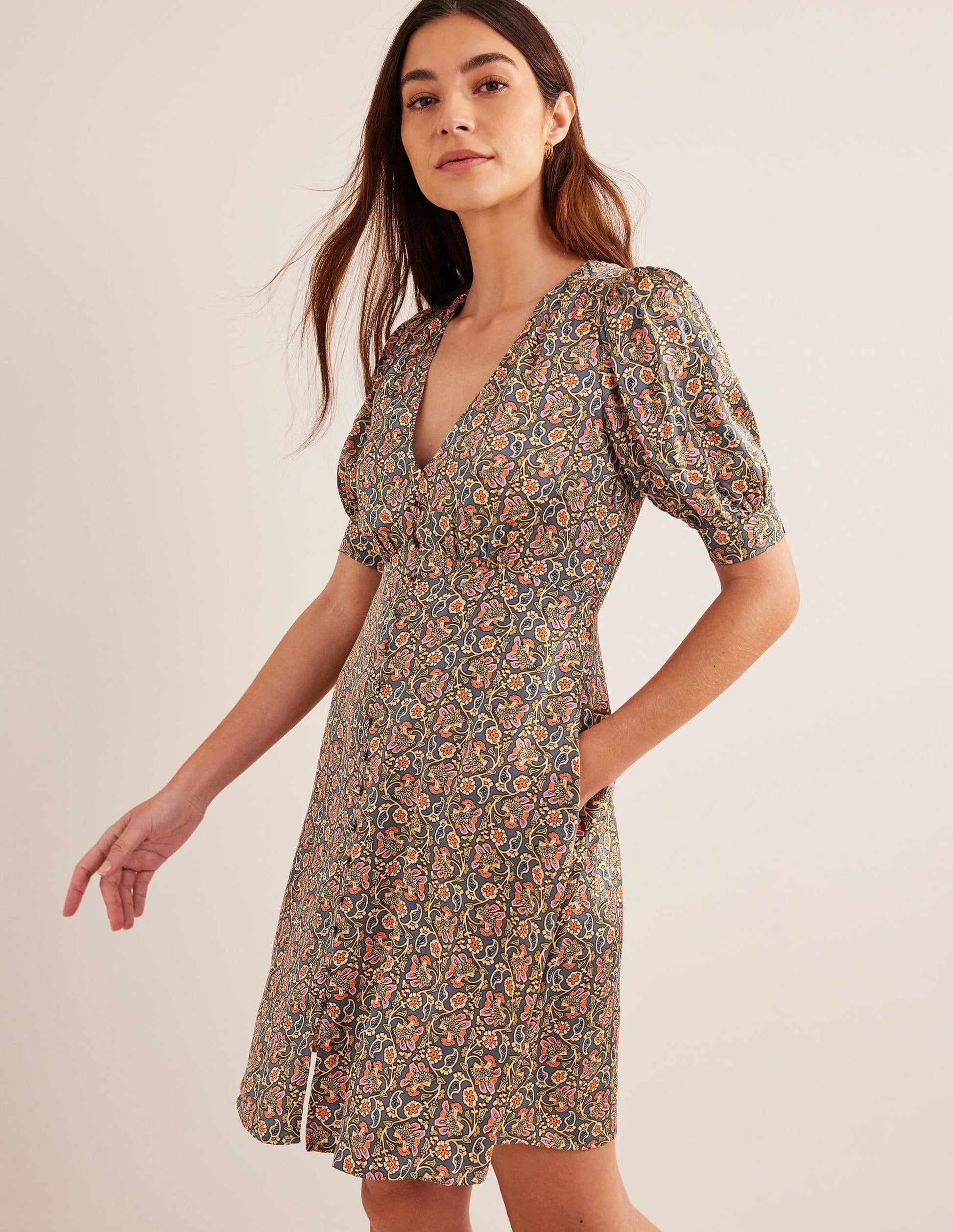 Robe style 40s en satin-Ombre nocturne, motif Block Paisley-4