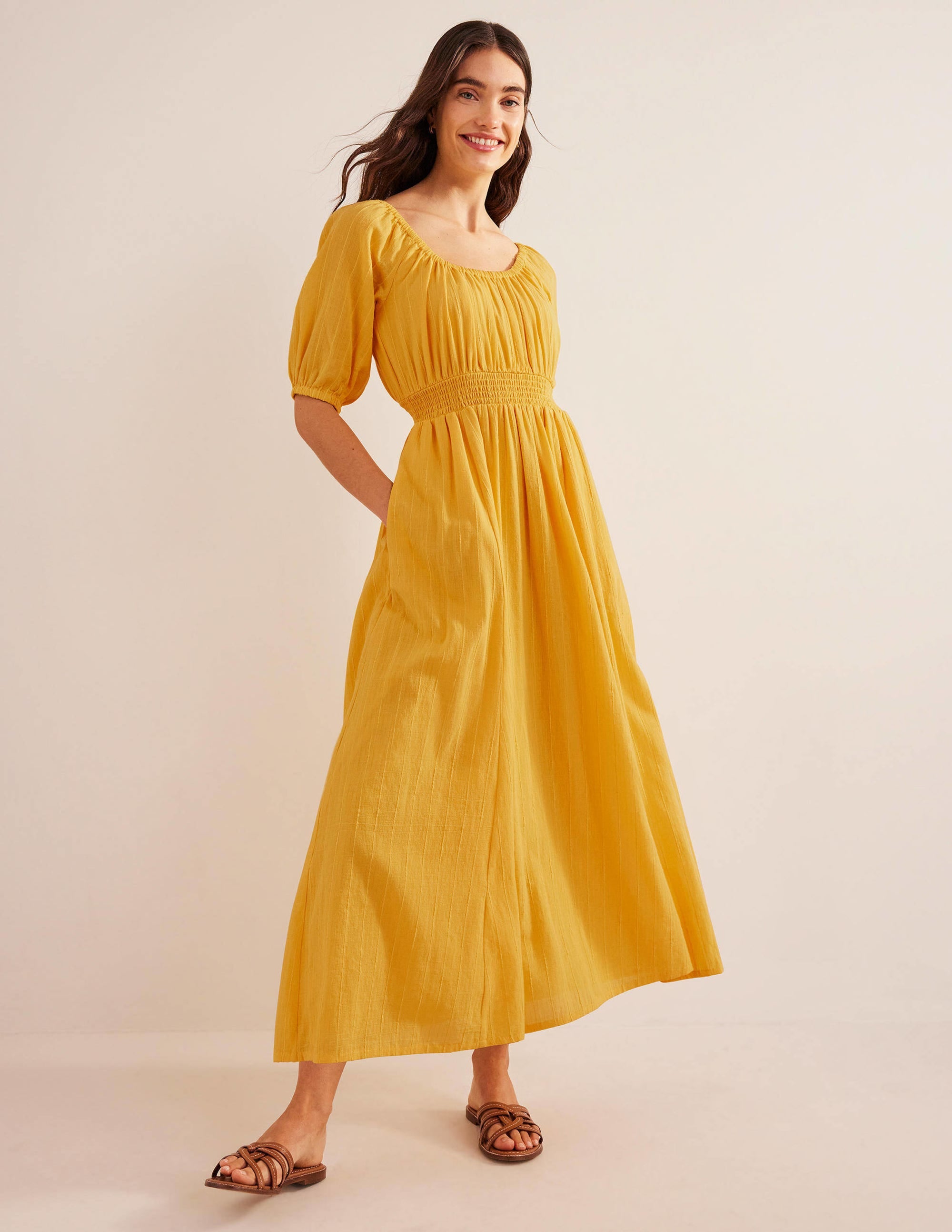 Robe longue à col en U-Texturé jaune - Image 1