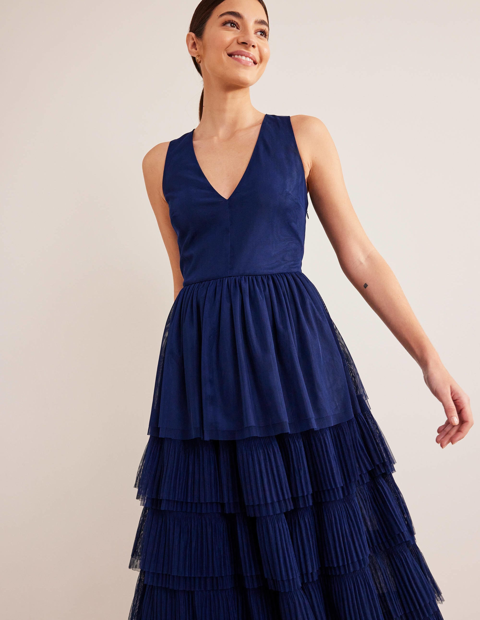 Gestuftes Tüll-Maxikleid-Marineblau - Image 5