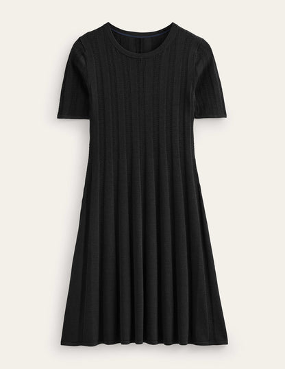 Ausgestelltes Minikleid mit Ziernähten-Schwarz-6