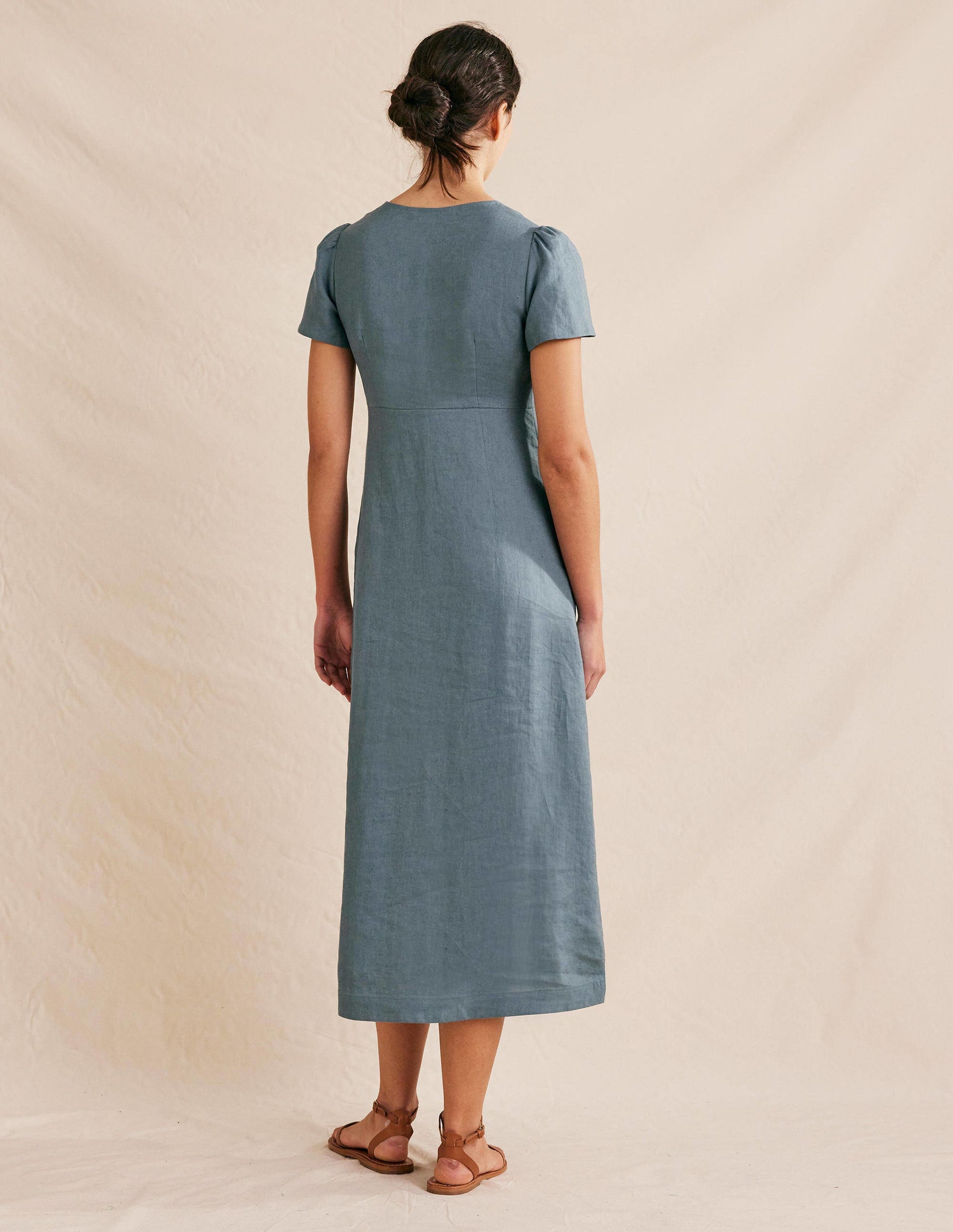 Robe midi nouée sur le devant en lin-Bleu abysse-3