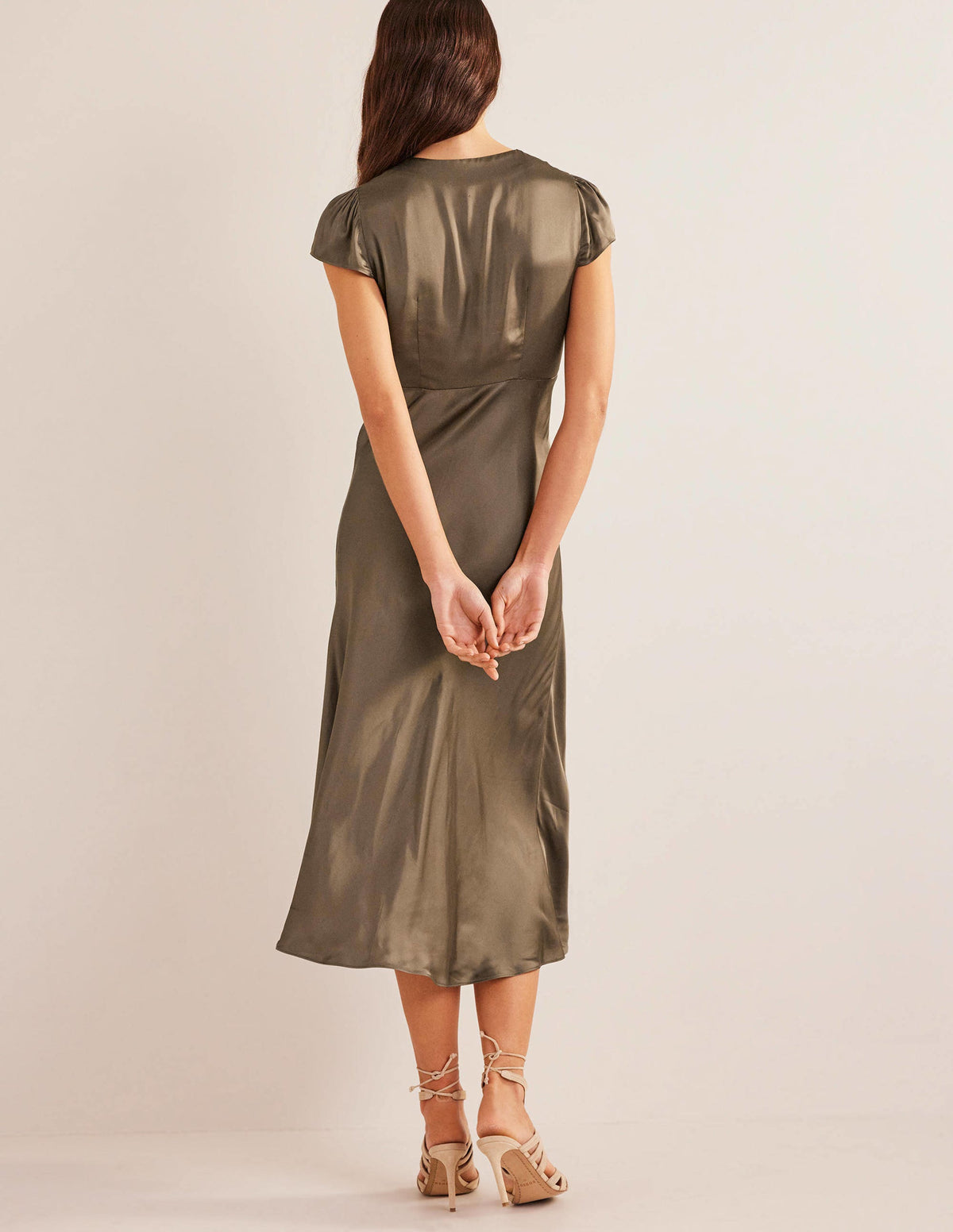 Empire-Midikleid aus Satin-Khaki - Image 3