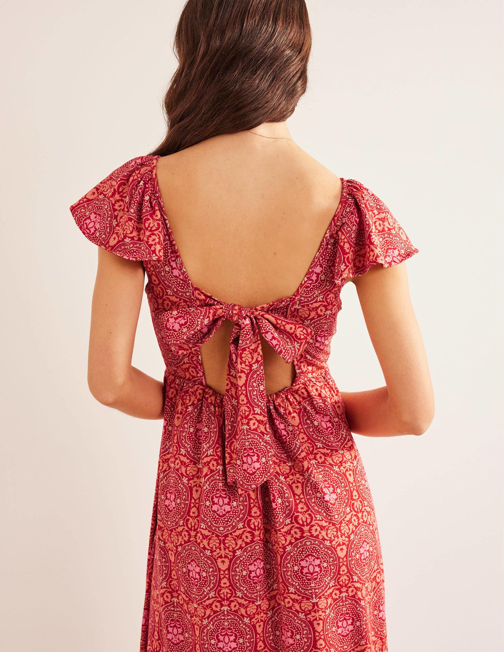 Robe longue en jersey nouée dans le dos-Poinsettia, motif Exotic Tile - Image 2