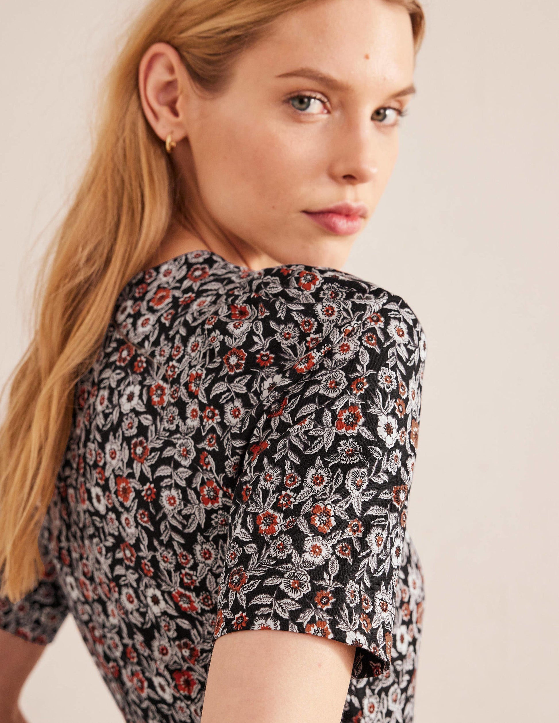Zoe Jersey Dress-Black, Pansy Bloom-2
