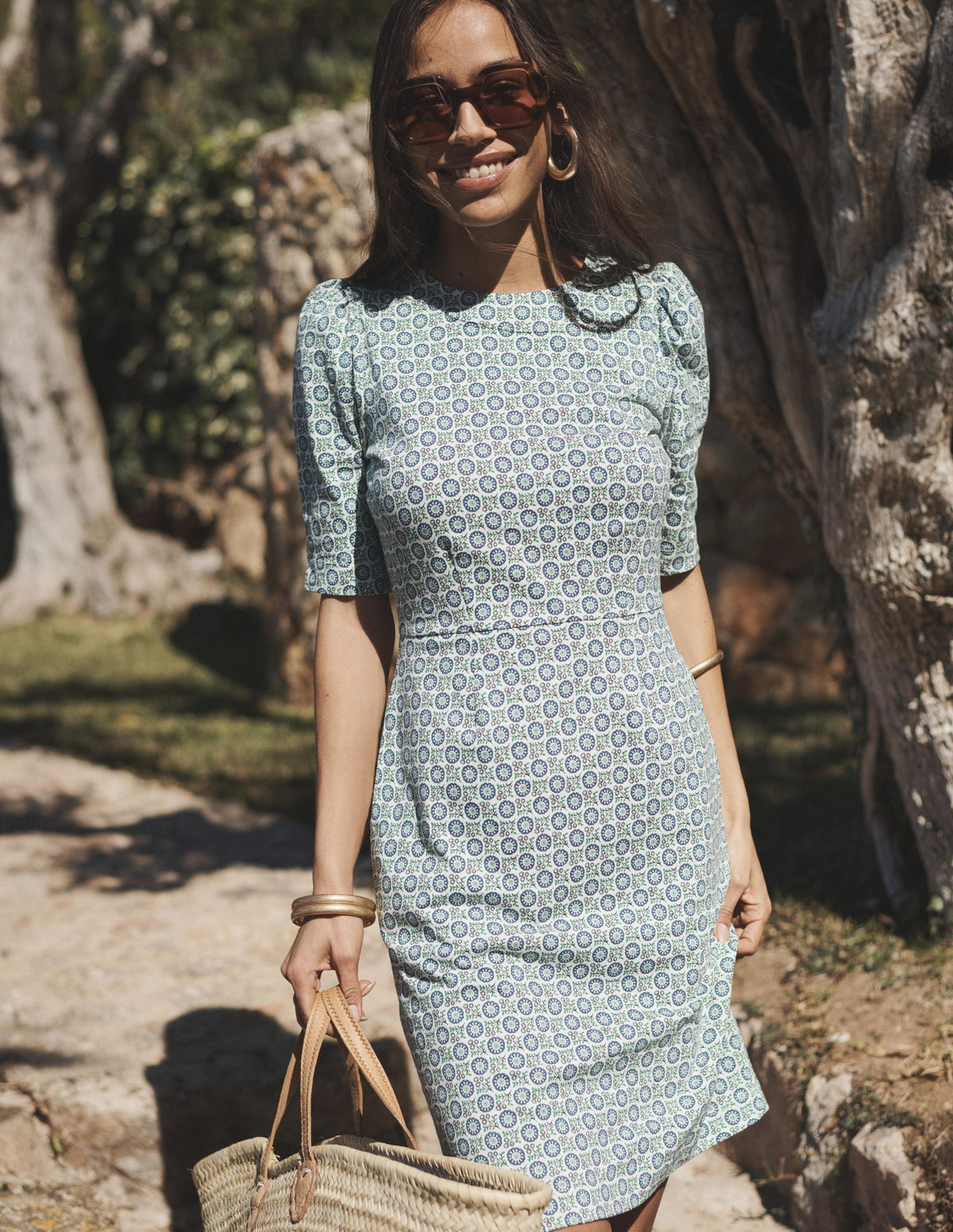 Jerseykleid mit Rundhalsausschnitt-Ägäisches Blau, Sonnenblumenzweig - Image 5