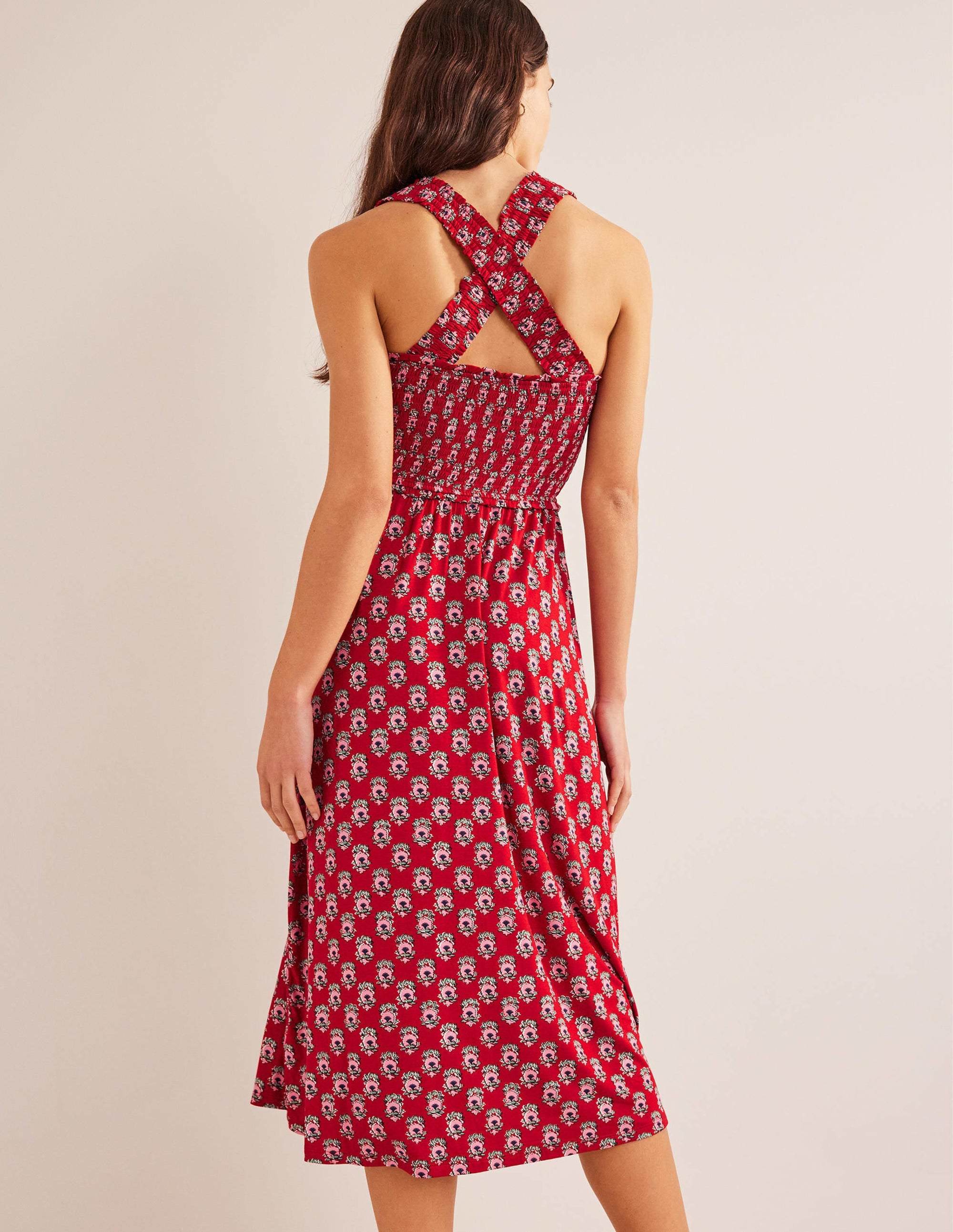 Jersey-Midikleid mit überkreuzten Rückenträgern-Weihnachtssternrot, Filigrane Blümchen - Image 3
