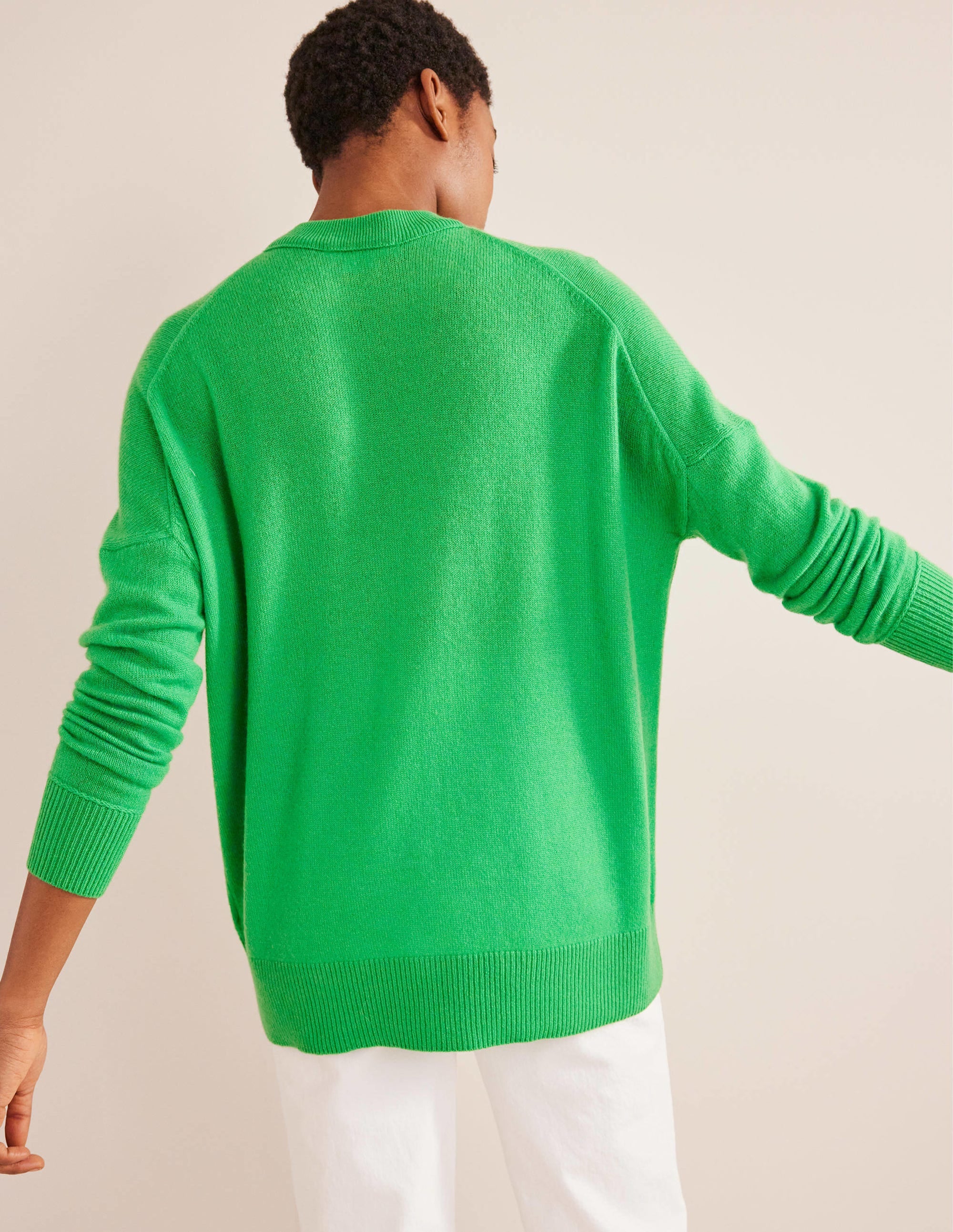 Boyfriend-Kaschmirpullover mit Rundhalsausschnitt-Hellgrün - Image 3