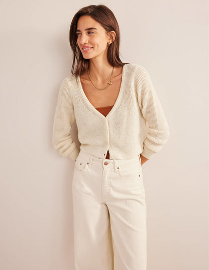 Flauschiger Cardigan mit kurzem Schnitt-Warmes Naturweiß