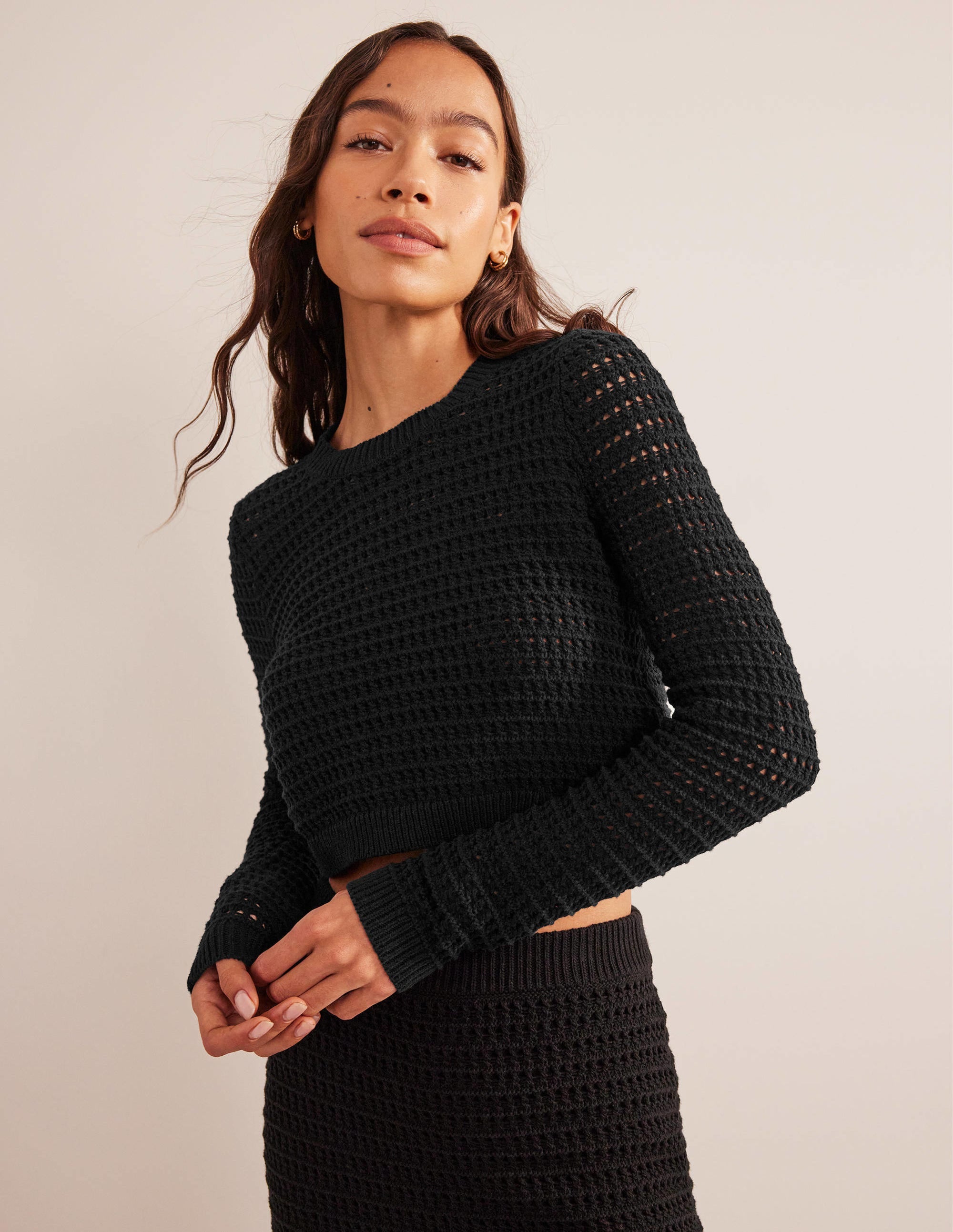 Kurz geschnittener Häkelpullover-Schwarz - Image 4