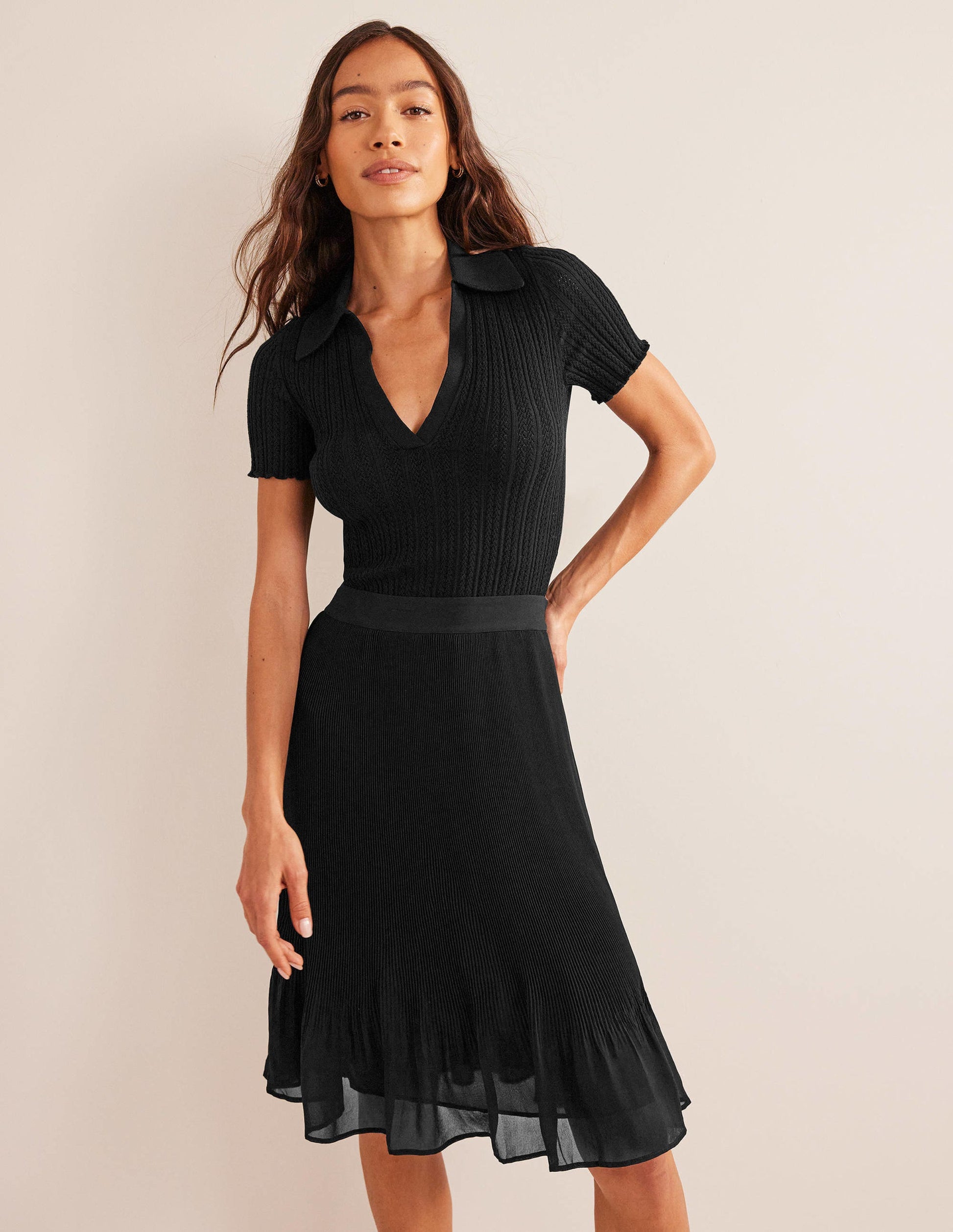 Knee Length Plisse Skirt-Black-1