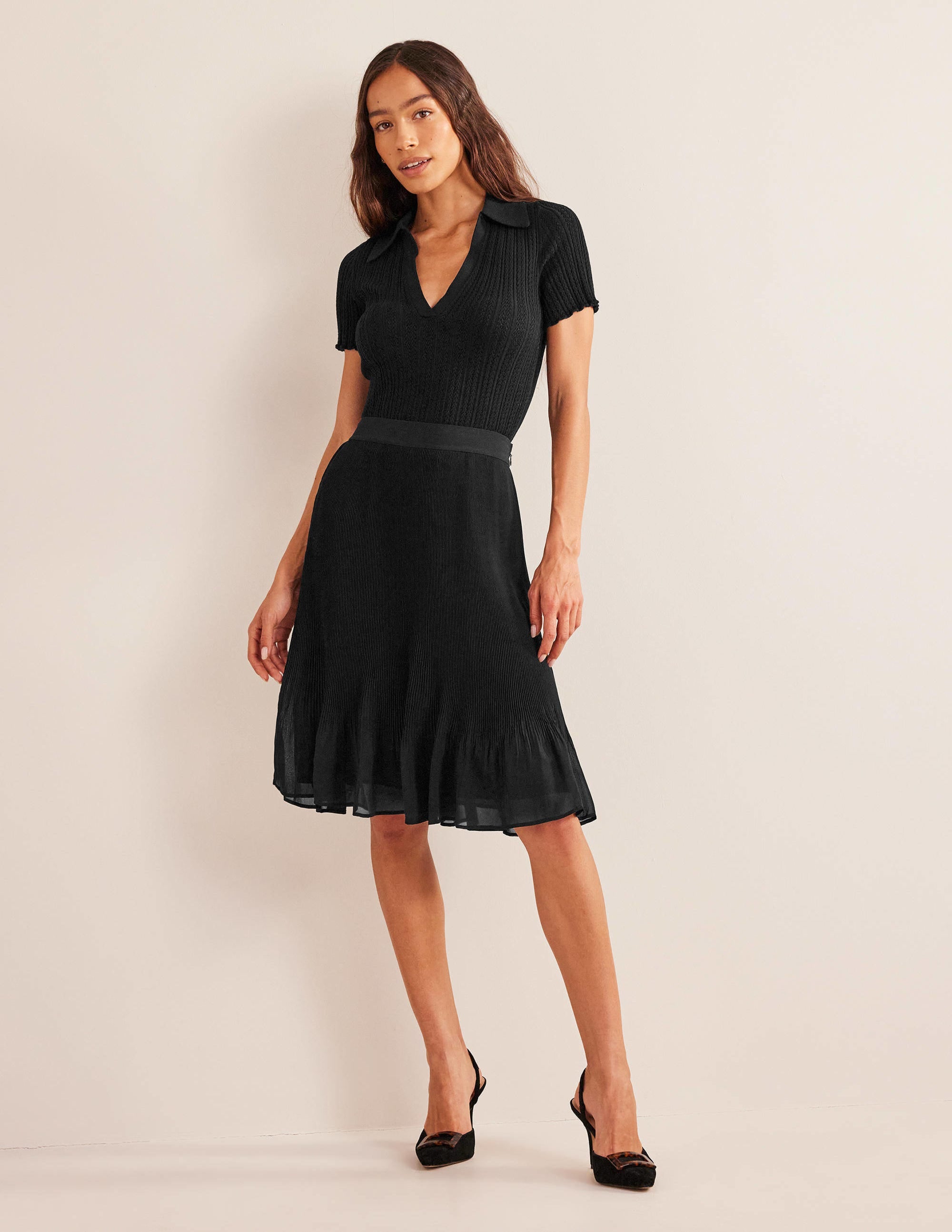 Knee Length Plisse Skirt-Black - Image 5