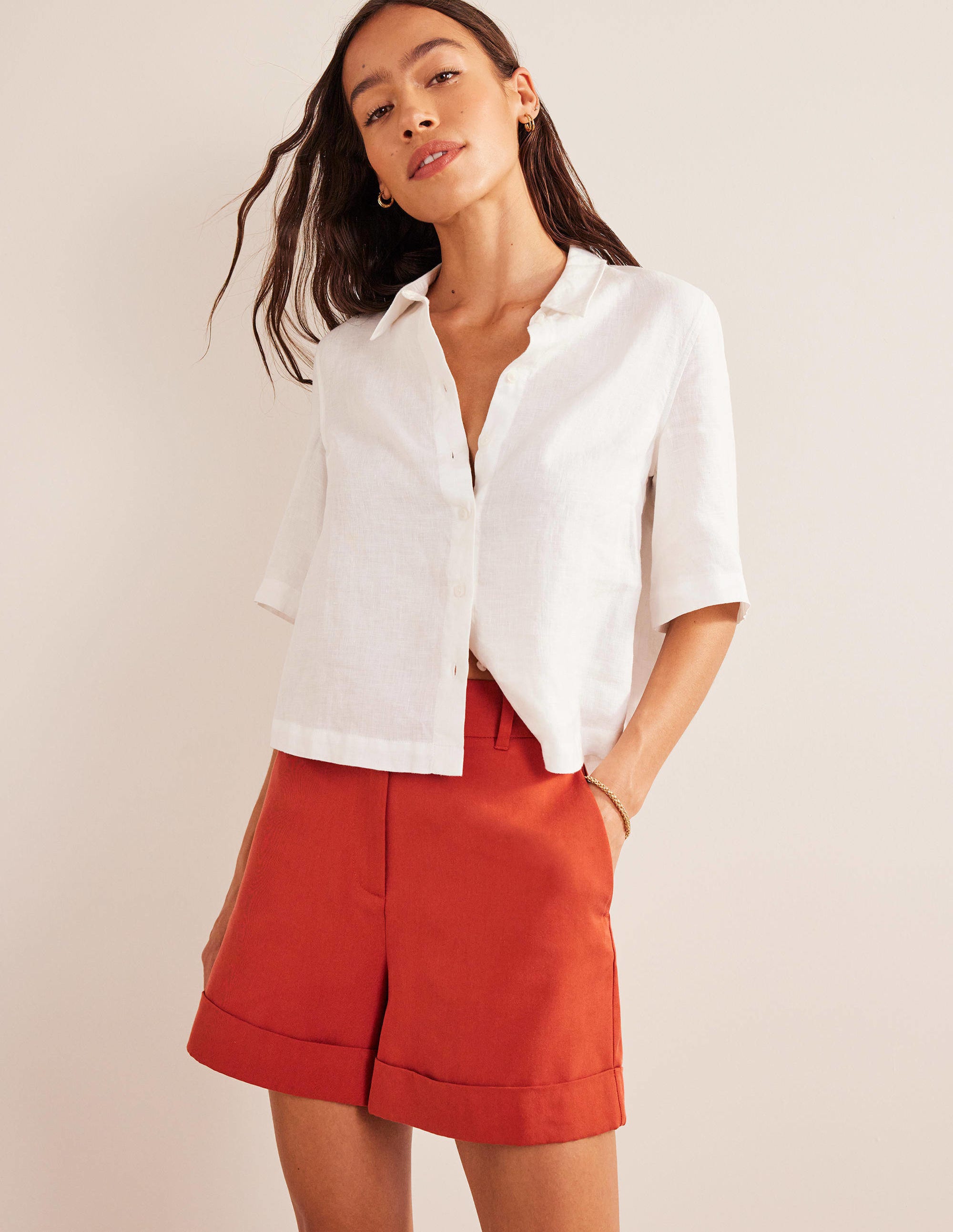 Short décontracté à revers-Tomate - Image 1