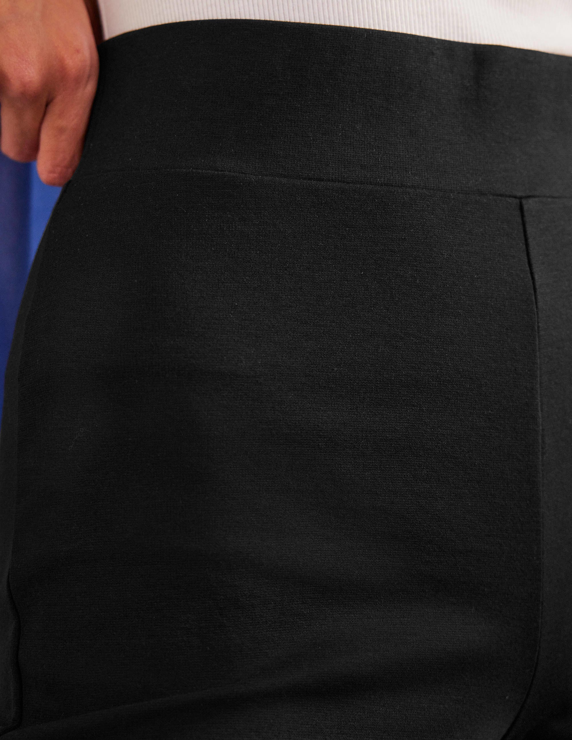 Kurz geschnittene Jerseyhose-Schwarz - Image 2
