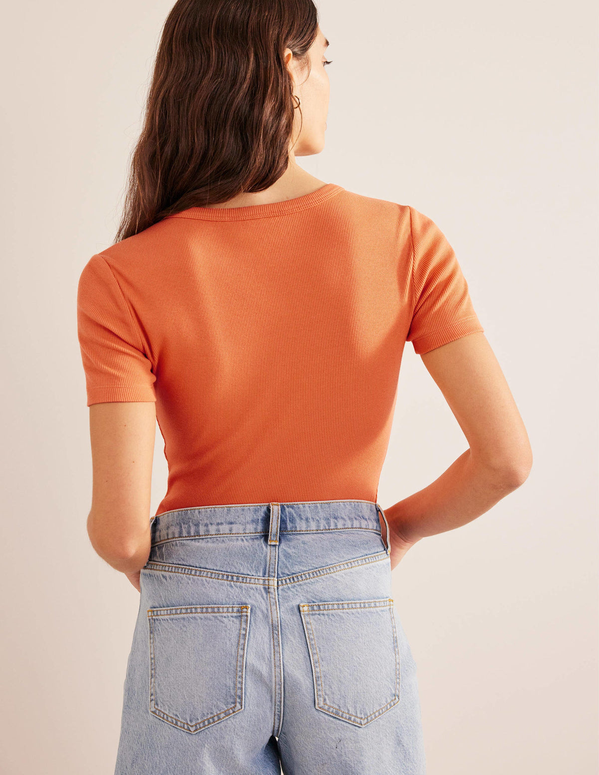 T-Shirt aus Baumwoll-Rippstrick-Gedecktes Orange - Image 3